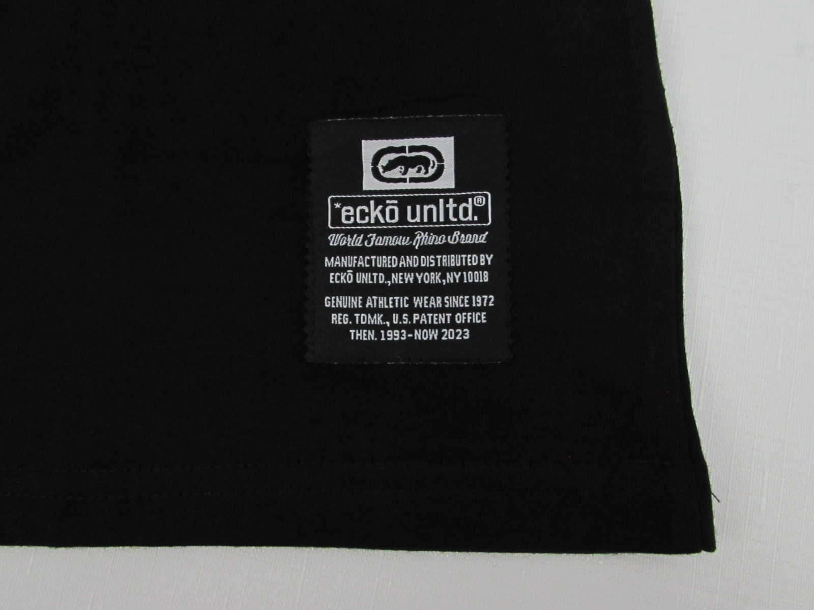 Ecko Unltd Shirt Adult Medium Black Tank Top Graphic Outdoor Sports Men's NWT. gallery