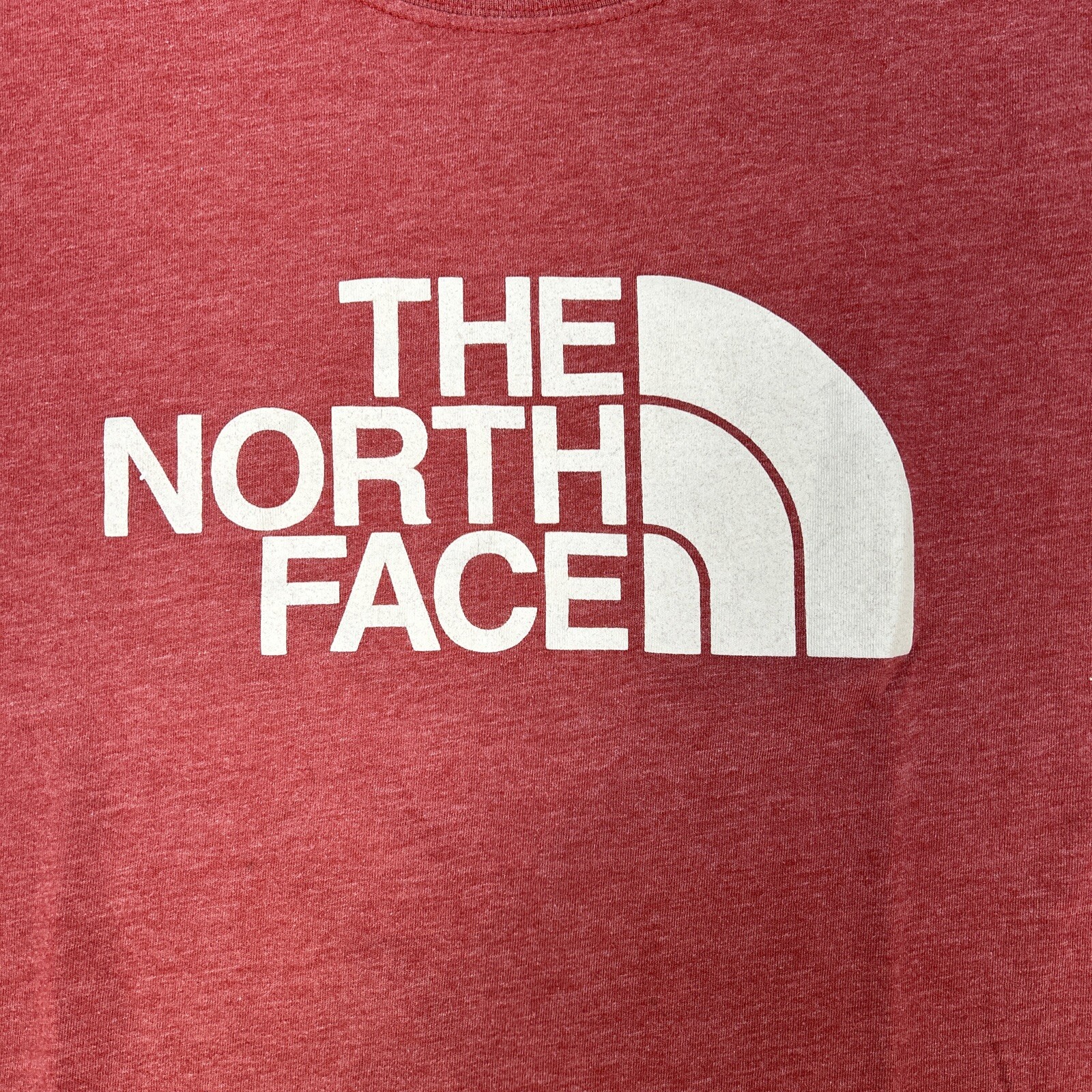 North Face Standard Fit 50 Cotton 50 Poly Short Sleeve T-shirt Men M Light Red gallery