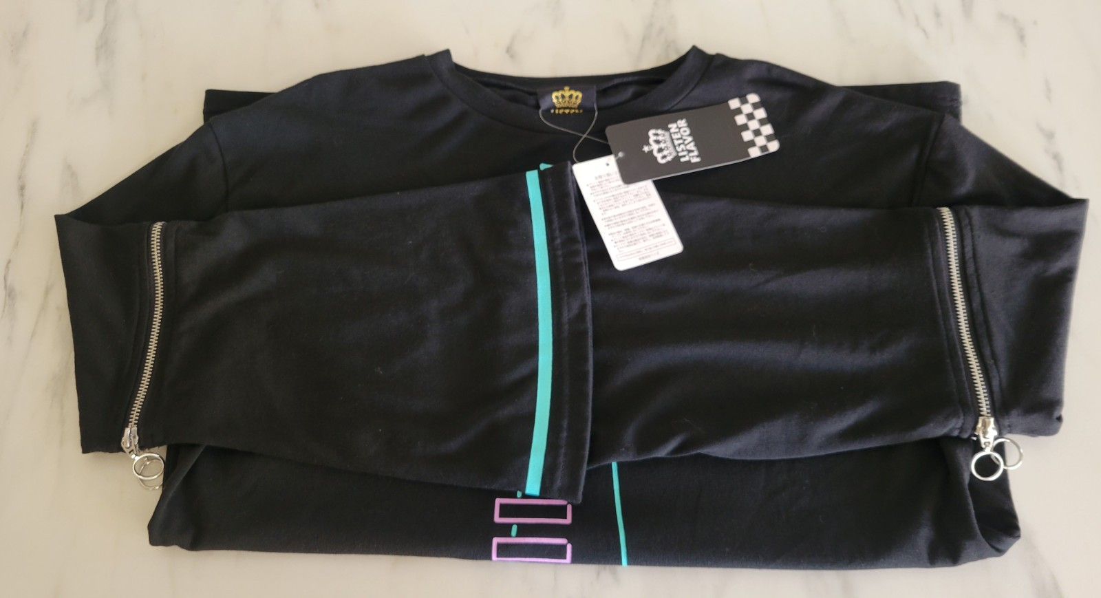 LISTEN FLAVOR Hatsune Miku 2-Way Zip Sleeve Oversized Top Black Free Size NWT gallery