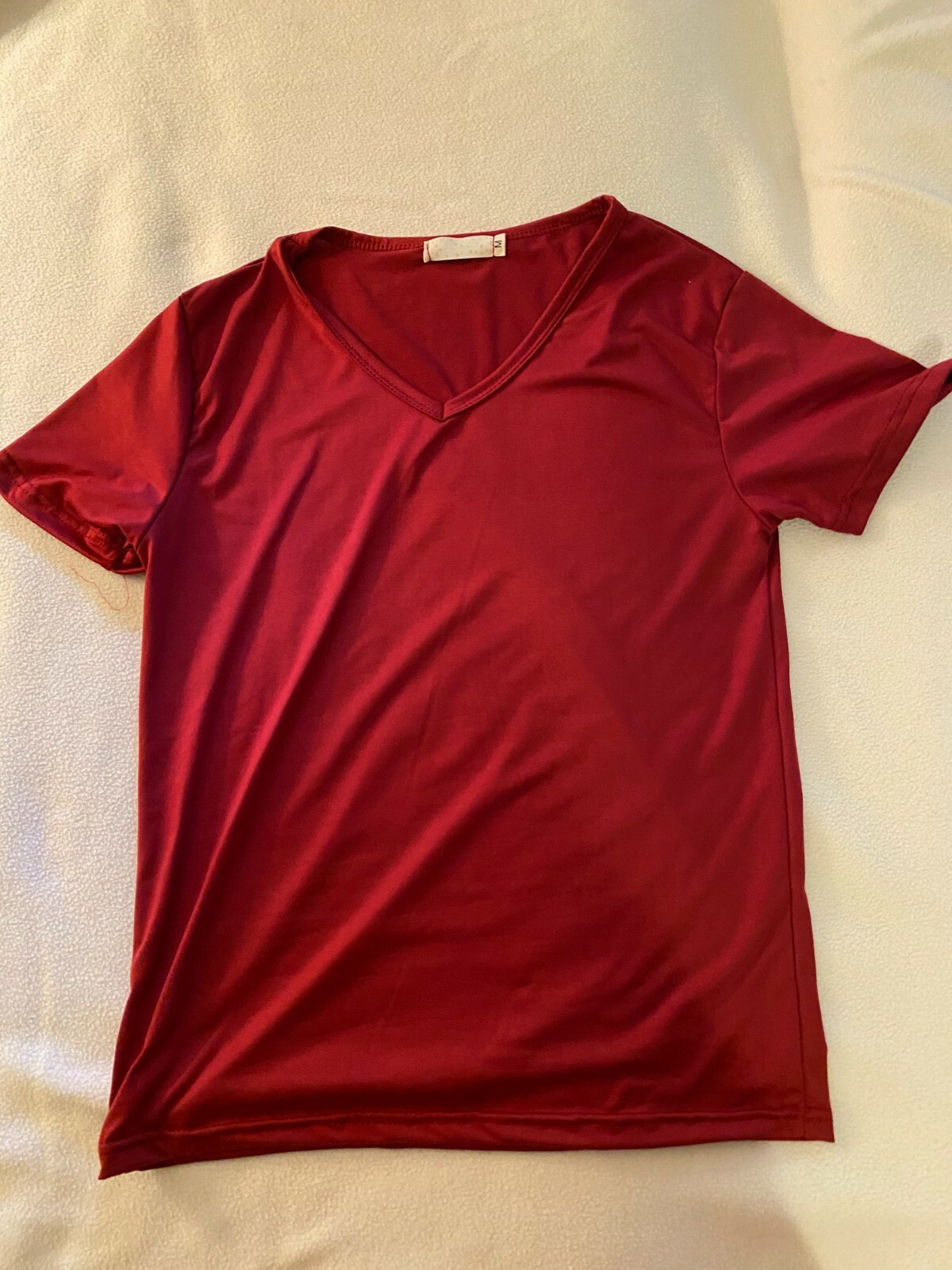Men's V-Neck T-Shirt Medium Slim Fit NWOT , stretchy, dark red gallery