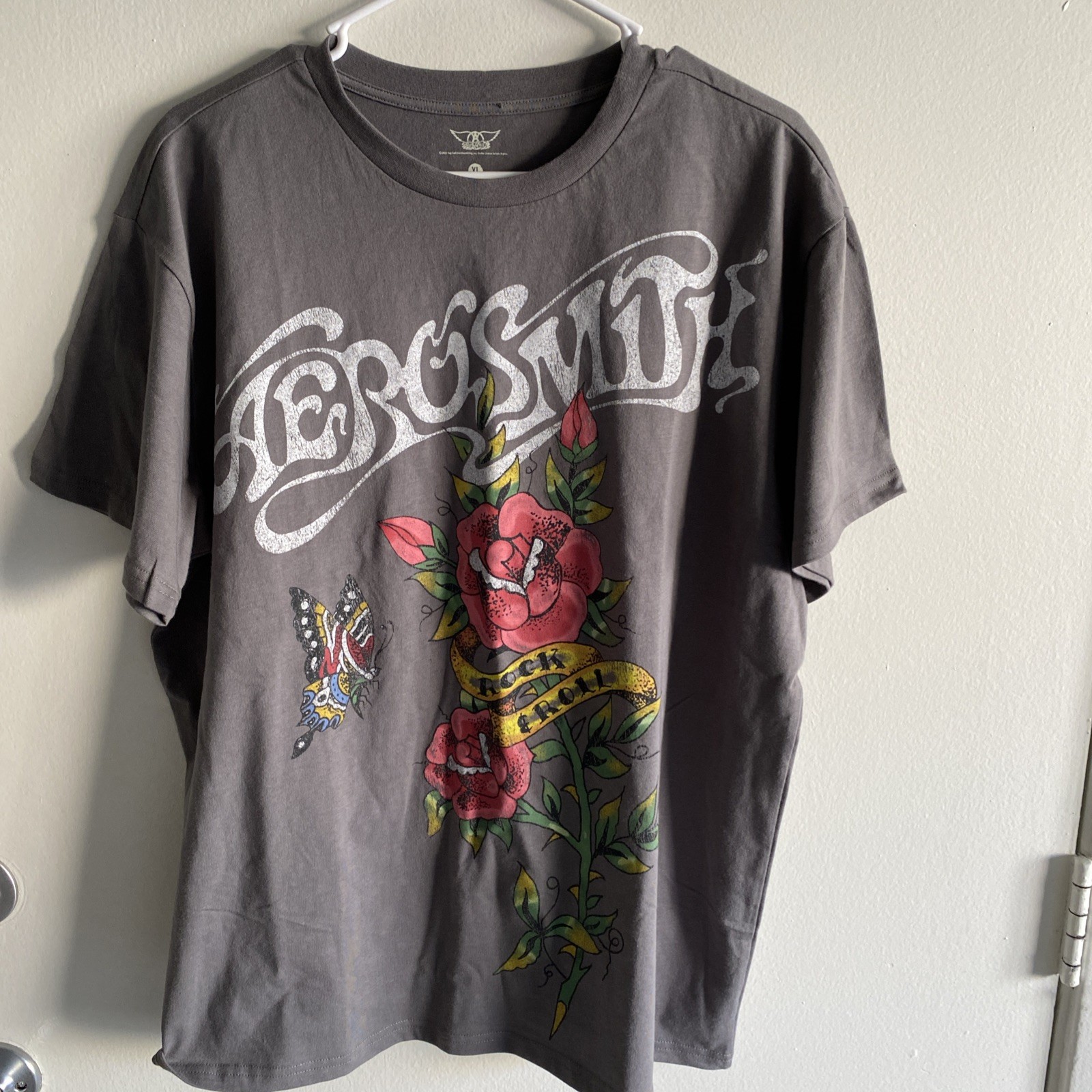 Aerosmith T-Shirt unisex XL Grey 100% Cotton Smokey Lettering Rock & Roll
