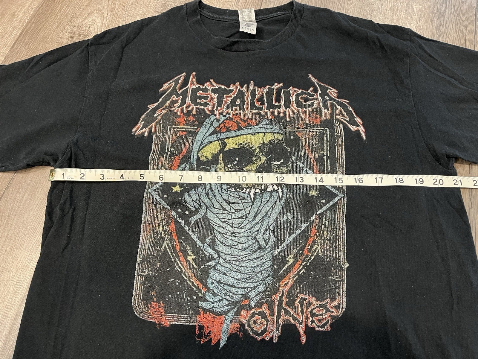 Metallica One Shirt. Preowned Size Large. Good Condition. gallery
