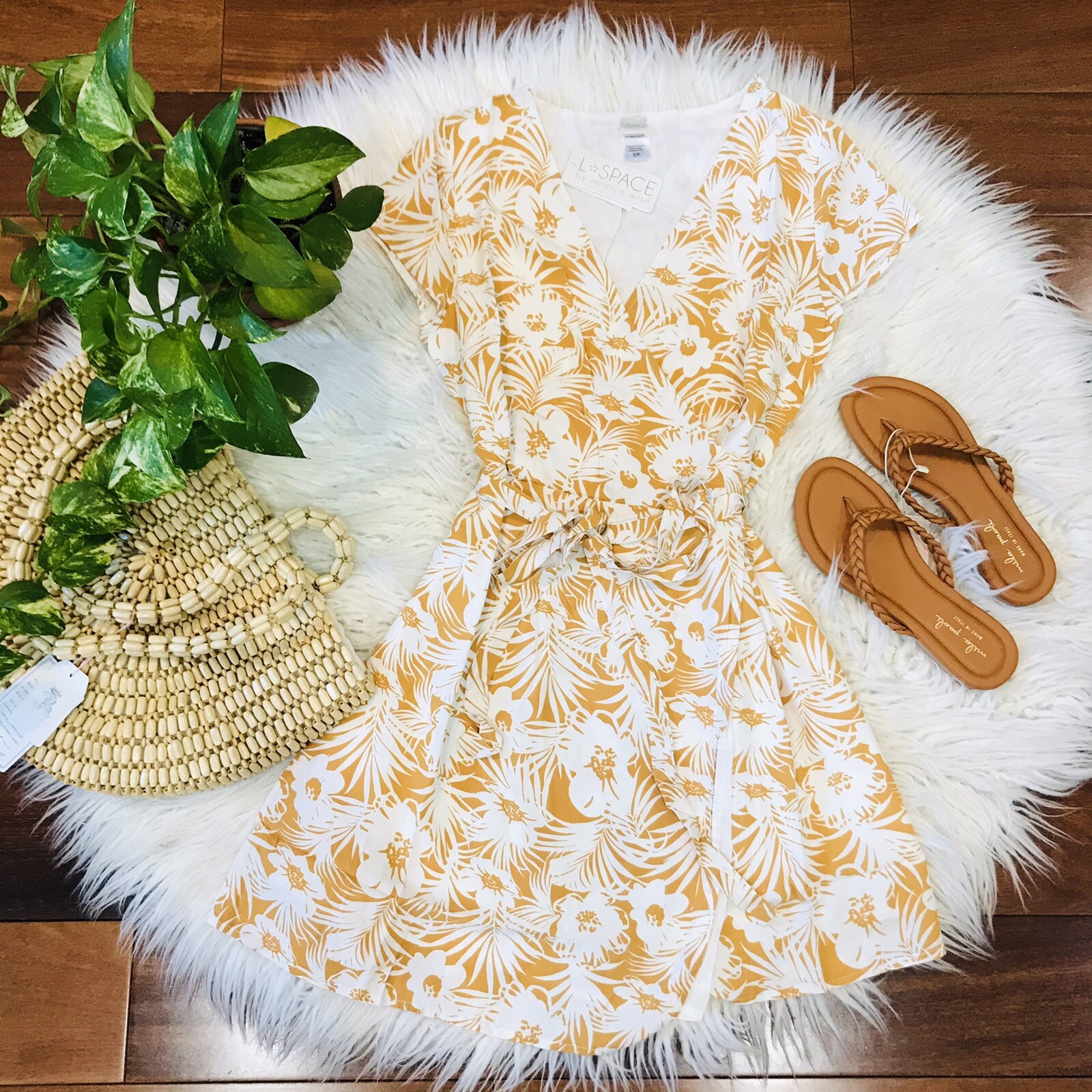 Women’s 1*Space New🌿Summer Beach Sabrina Wrap Style Coverup Dress Size S