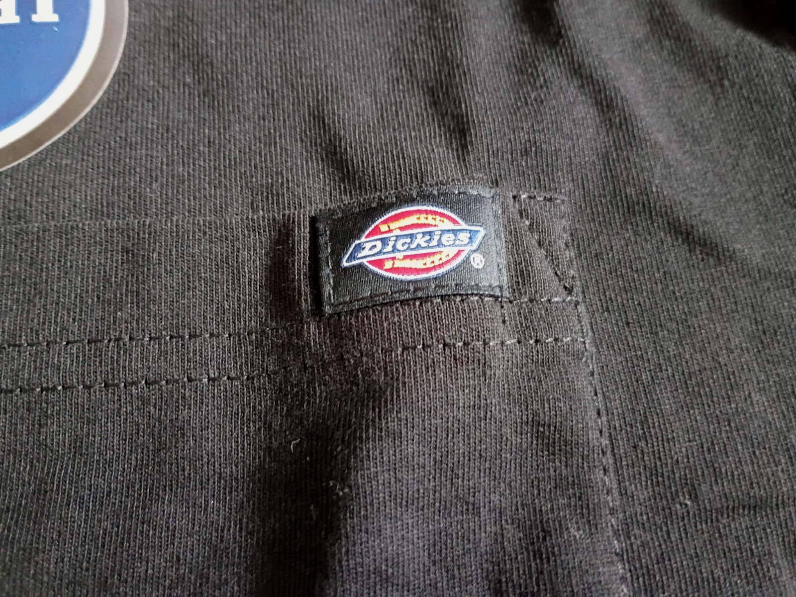 DICKIES HEAVY WEIGHT BLACK CREW NECK POCKET T SHIRT MEN'S SIZE M NWT gallery
