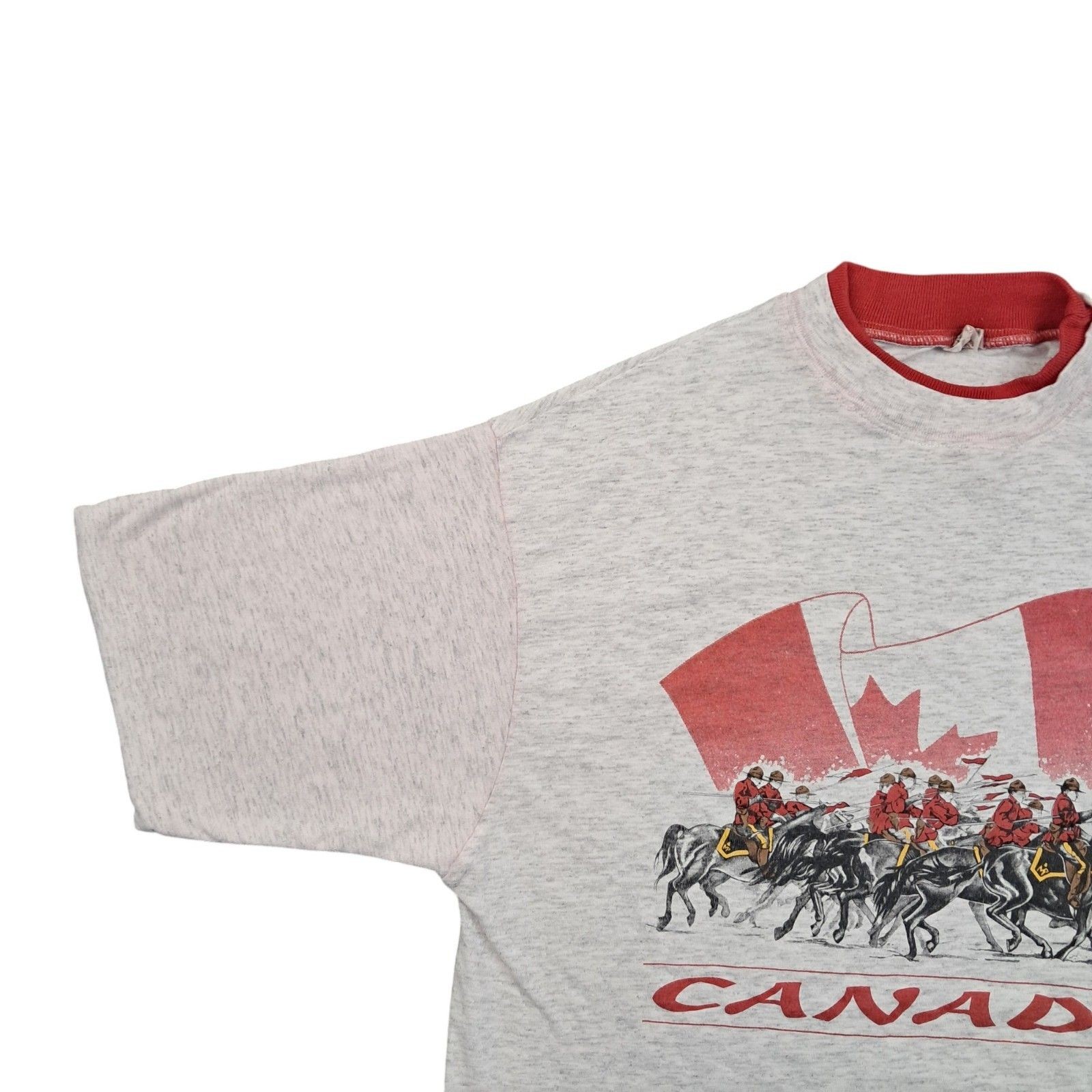 Canada T Shirt Large Men's White Cotton Vintage Single Stitch Tourist gallery