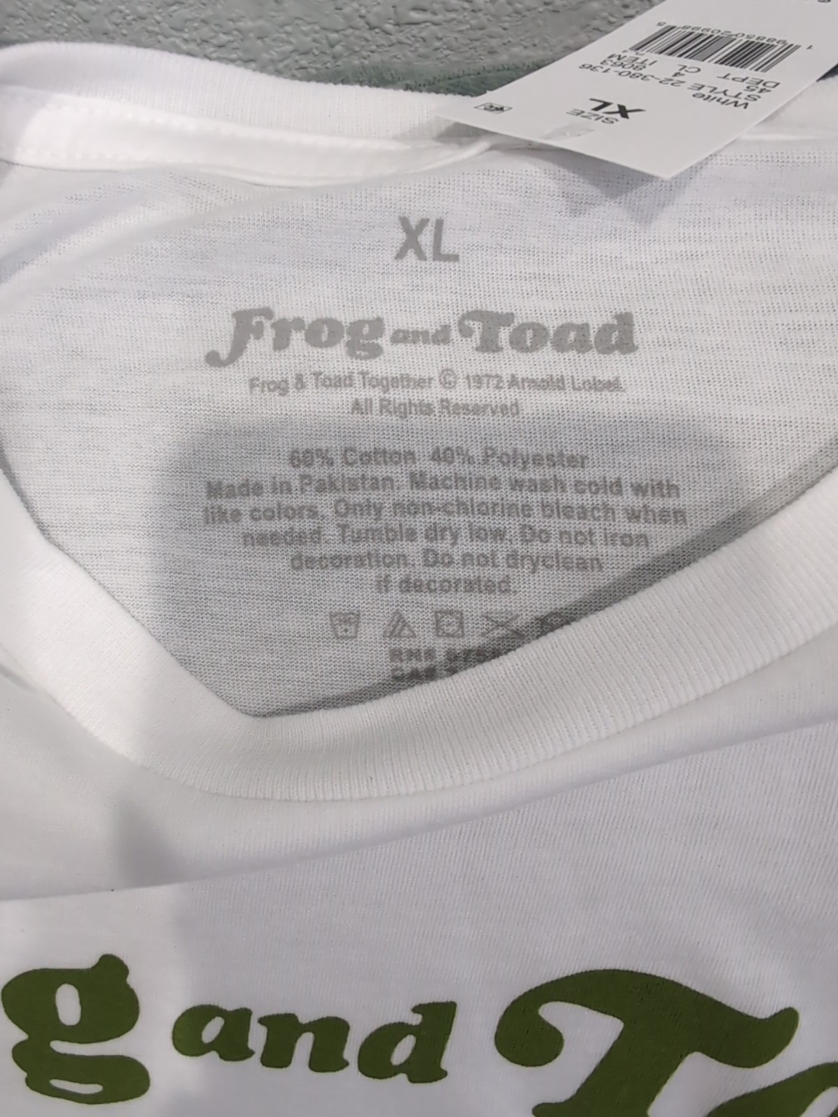NWT Frog and Toad Grapic White T-Shirt Men's Sz XL & Women's Sz 2X Pit 2 Pit 25" gallery
