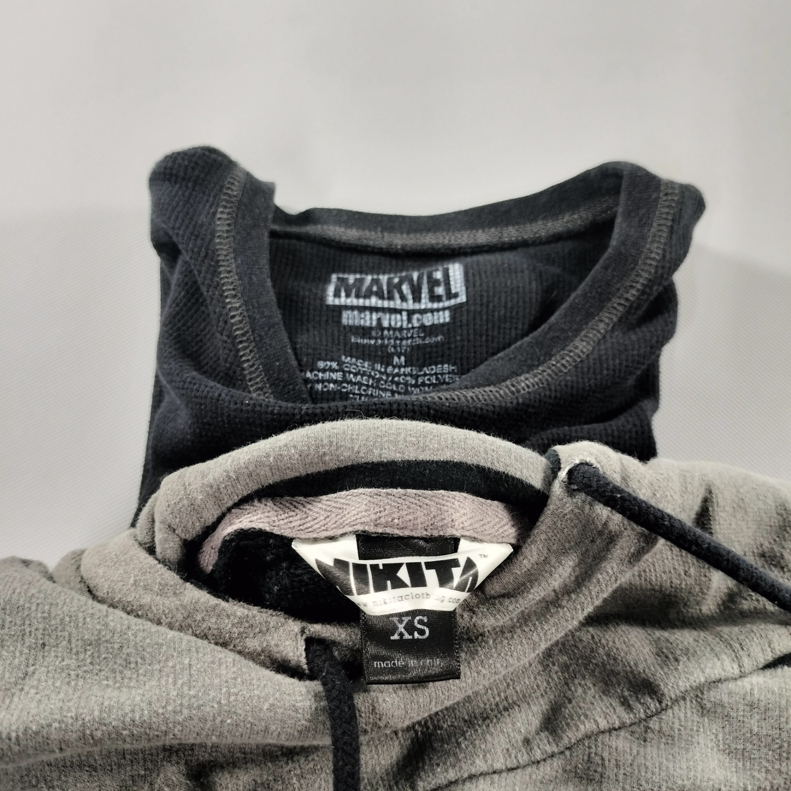 Lot of 8 Crew Neck Hoodie Pull Over Long Sleeve T-shirts Mens Size XS/S/M/L/XL gallery