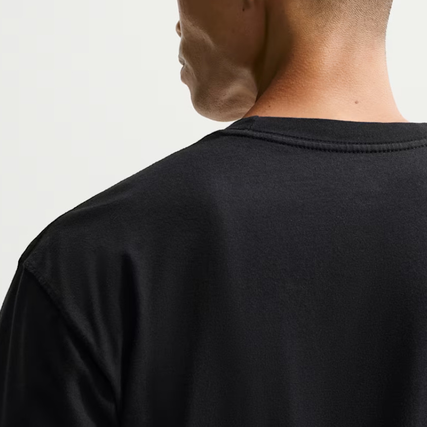 Nike Sportswear T Shirts Men's Black Crew Neck Moderate IR5749-010 Size gallery