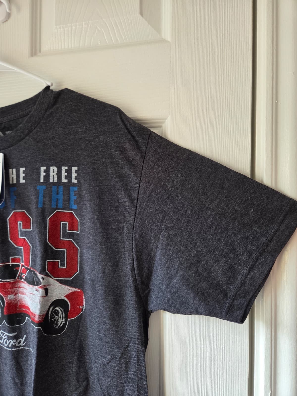 Ford Men's Tshirt 'Land Of The Free Home Of The Boss L NWT Classic Cars American gallery