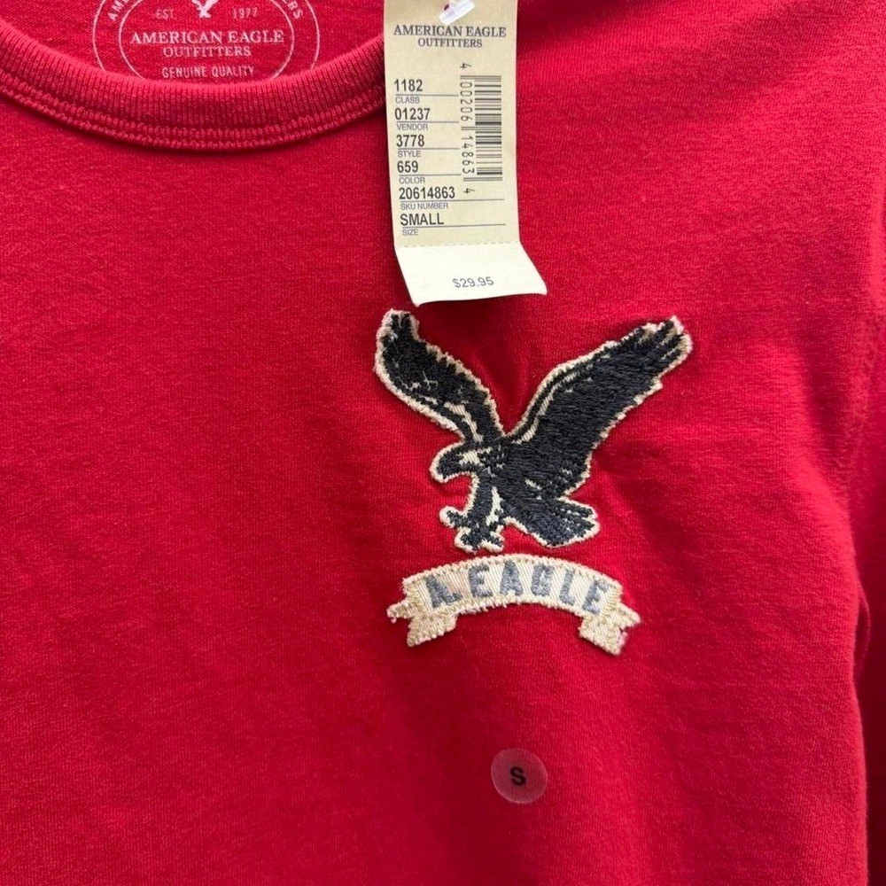 NWT Y2K American Eagle Athletic Fit Long Sleeve T-Shirt Red Small gallery