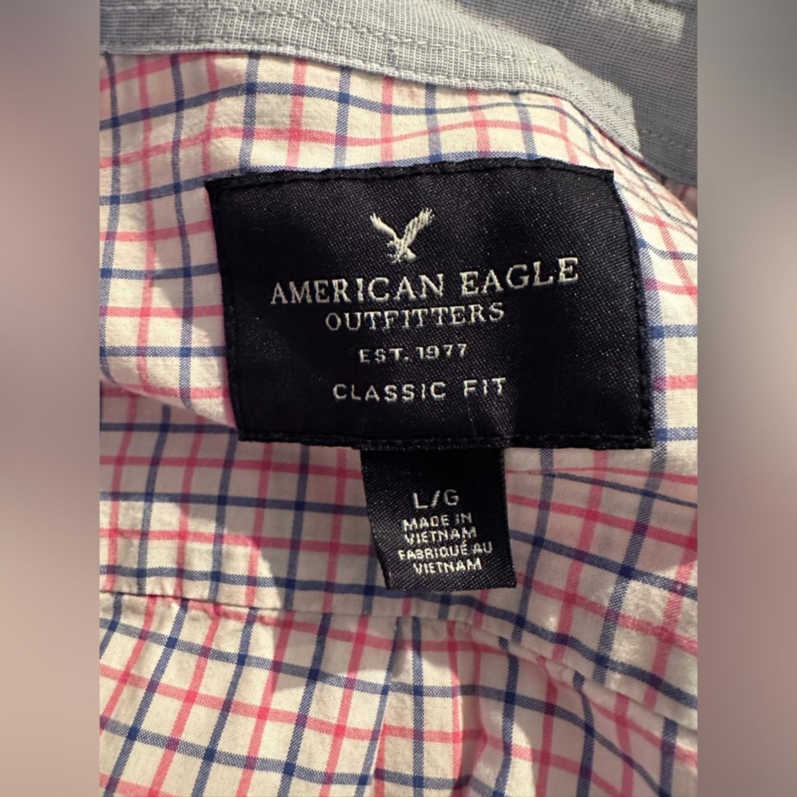 American Eagle Classic Fit Plaid Button Down Shirt L EUC gallery