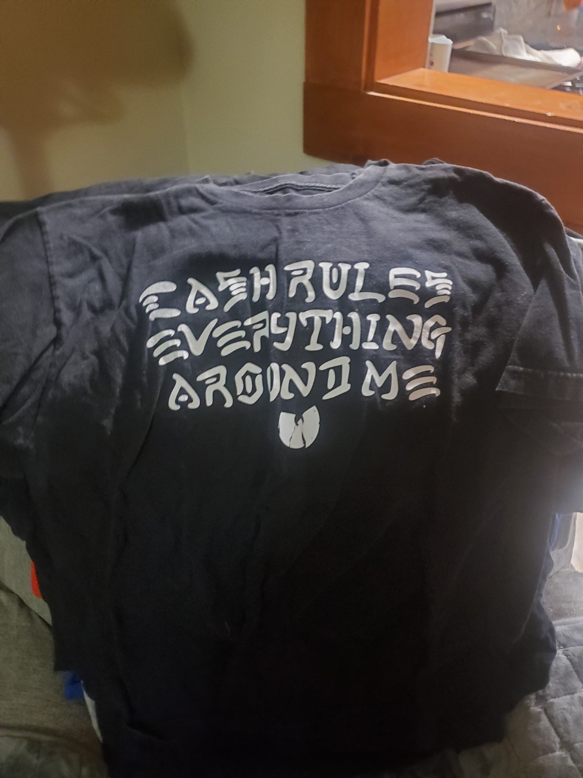 Rare Wutang Brand Limited Cash Rules Everything Around Me T-Shirt . Excellent gallery
