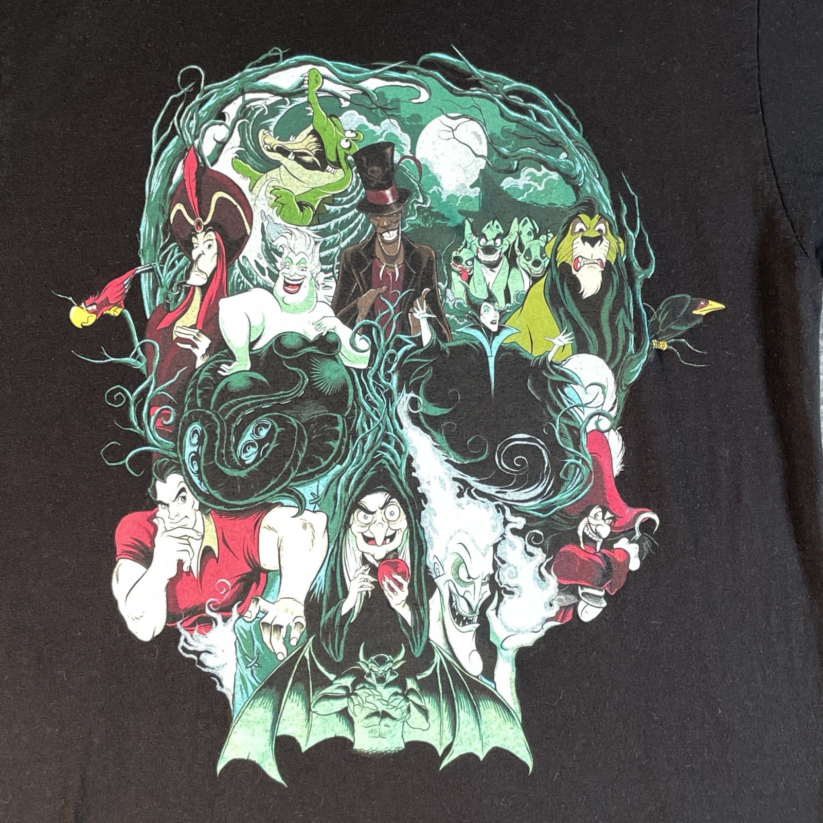 Disney Villains T Shirt Adult Medium Black Short Sleeve Graphic Tee Halloween gallery