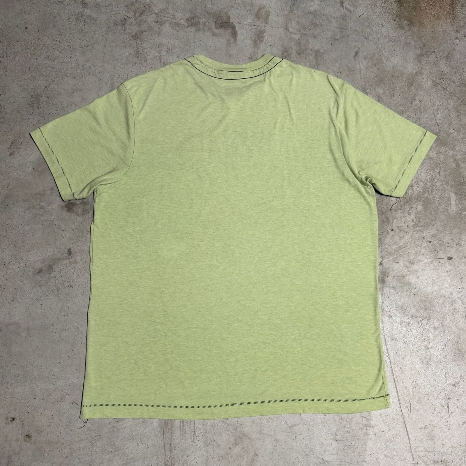 Old Navy Brazil Graphic Y2K Lime Green T-Shirt gallery