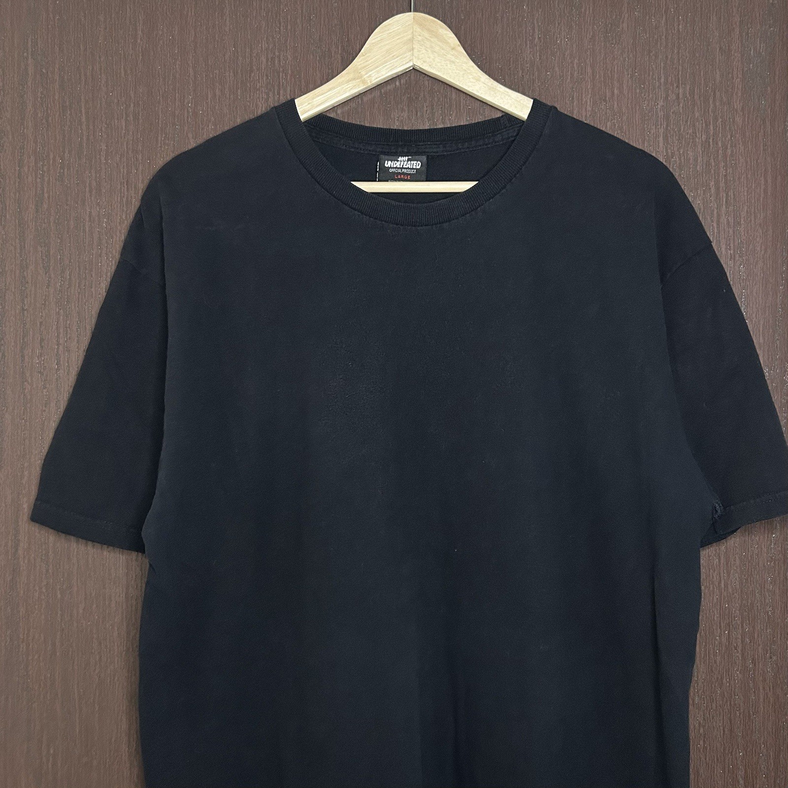 Undefeated Black Tee Shirt Mens Large Streetwear gallery