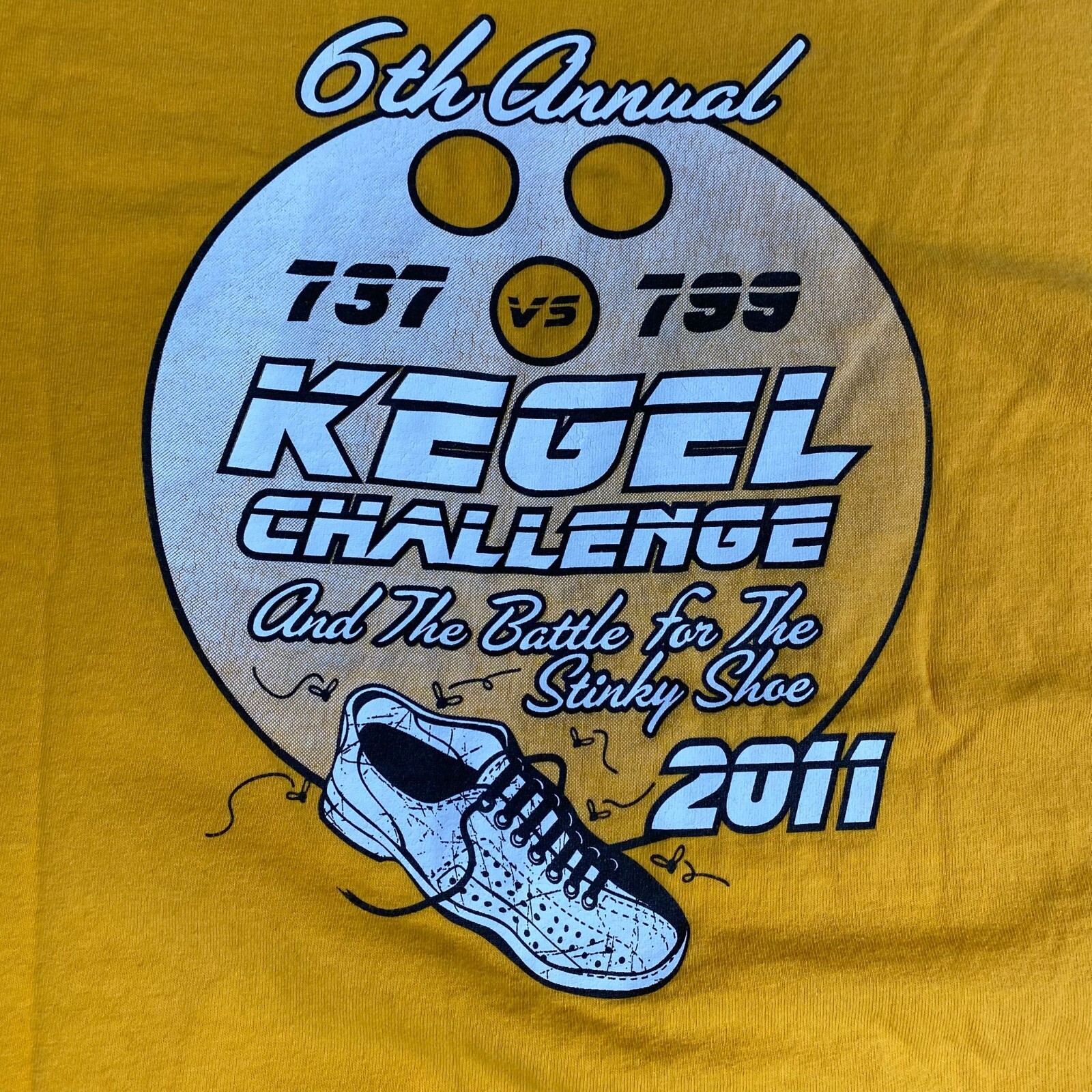 Gildan Mens size M Heavy Cotton Preshrunk T Shirt short Sleeve Crew Neck Yellow gallery