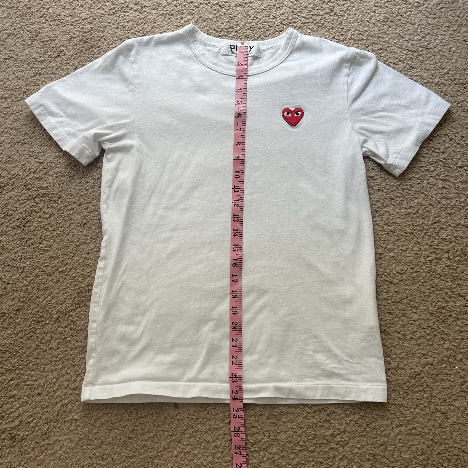 White Comme des Garçons Play T-shirt with red heart graphic, size M gallery