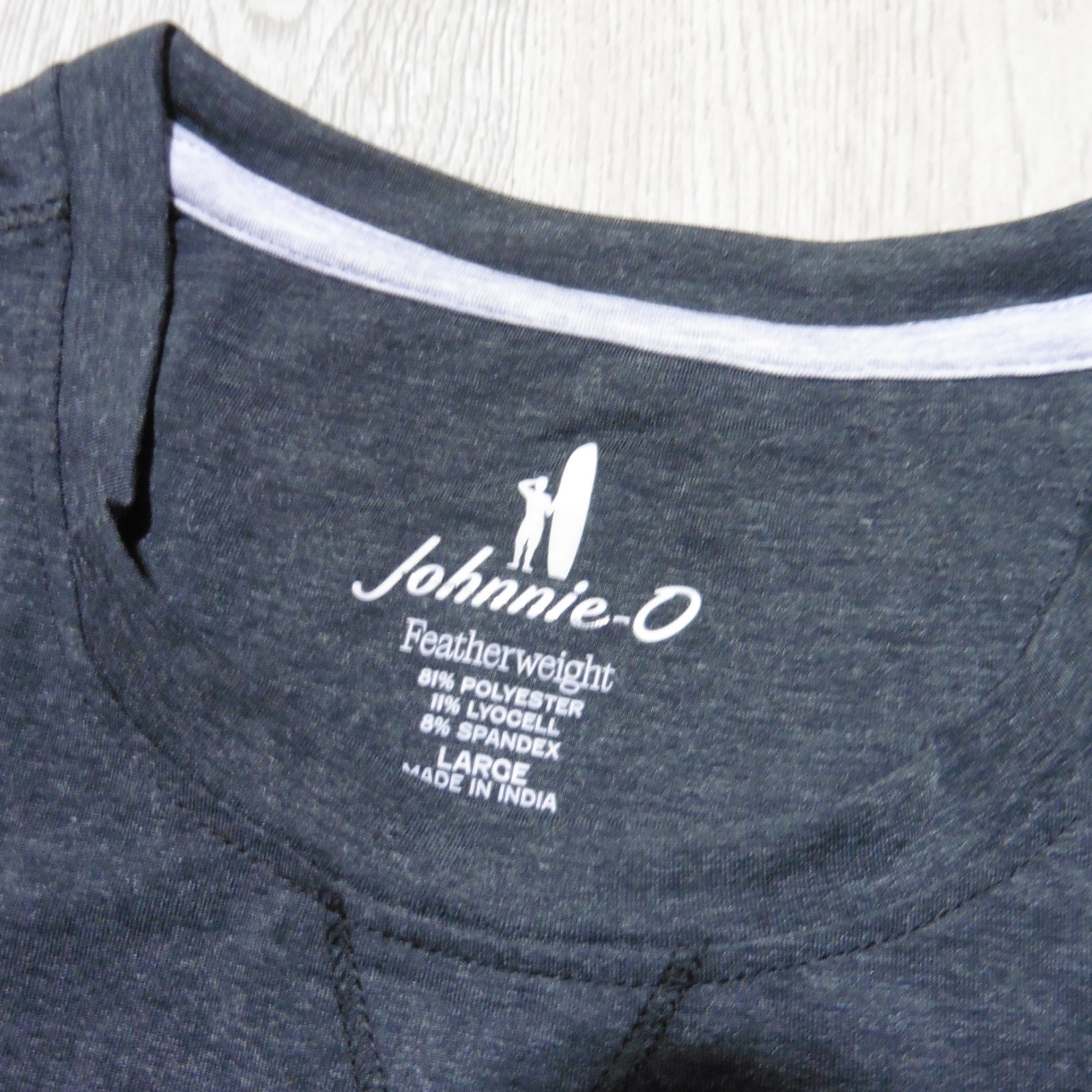 JOHNNIE-O Mens M L THE COURSE T SHIRT FEATHERWEIGHT PERFORMANCE GOLF TEE gallery