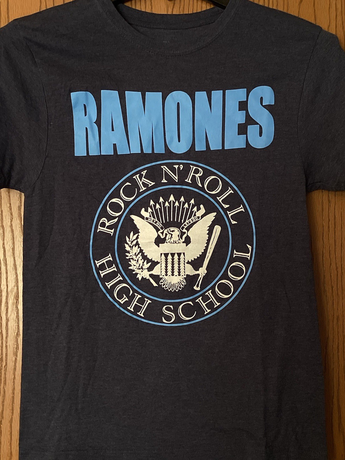Ramones – “Rock N Roll High School – Blue Shirt – S – Ramones 1-2-3-4