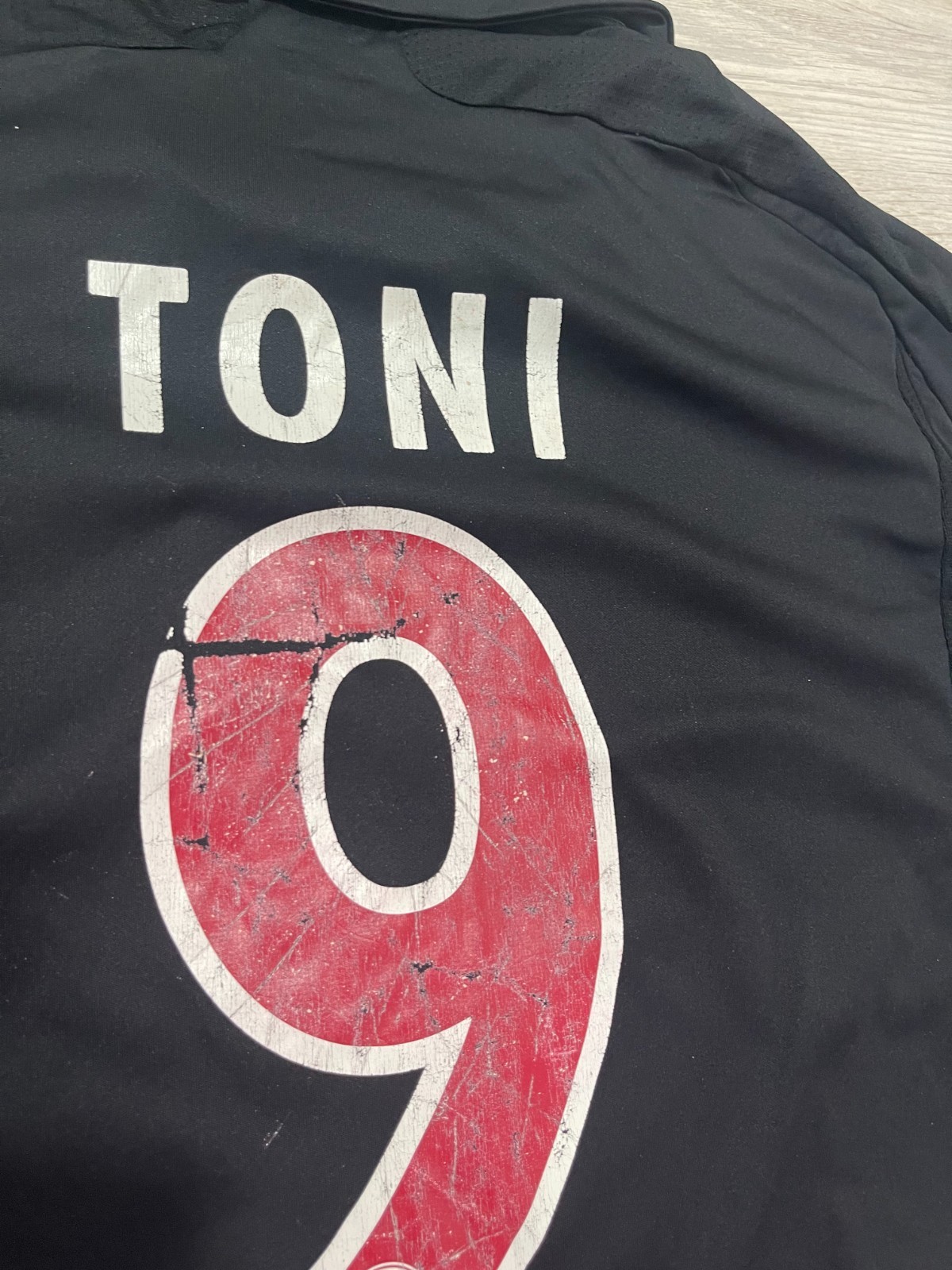 Bayern Munich 2007 2008 Cup Shirt Toni #9 Adidas Football Jersey Size L gallery