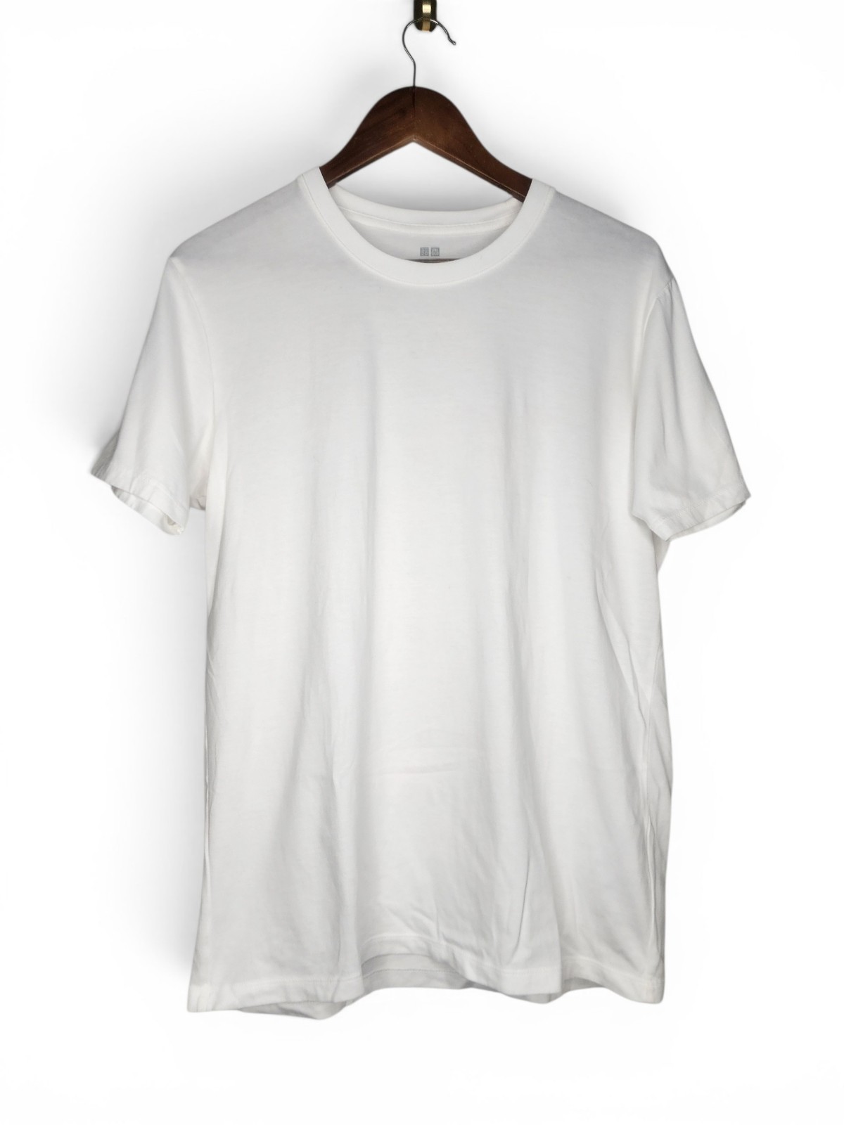 Uniqlo Supima Cotton Crew Neck Short Sleeve Tee in White Size M 404136 gallery