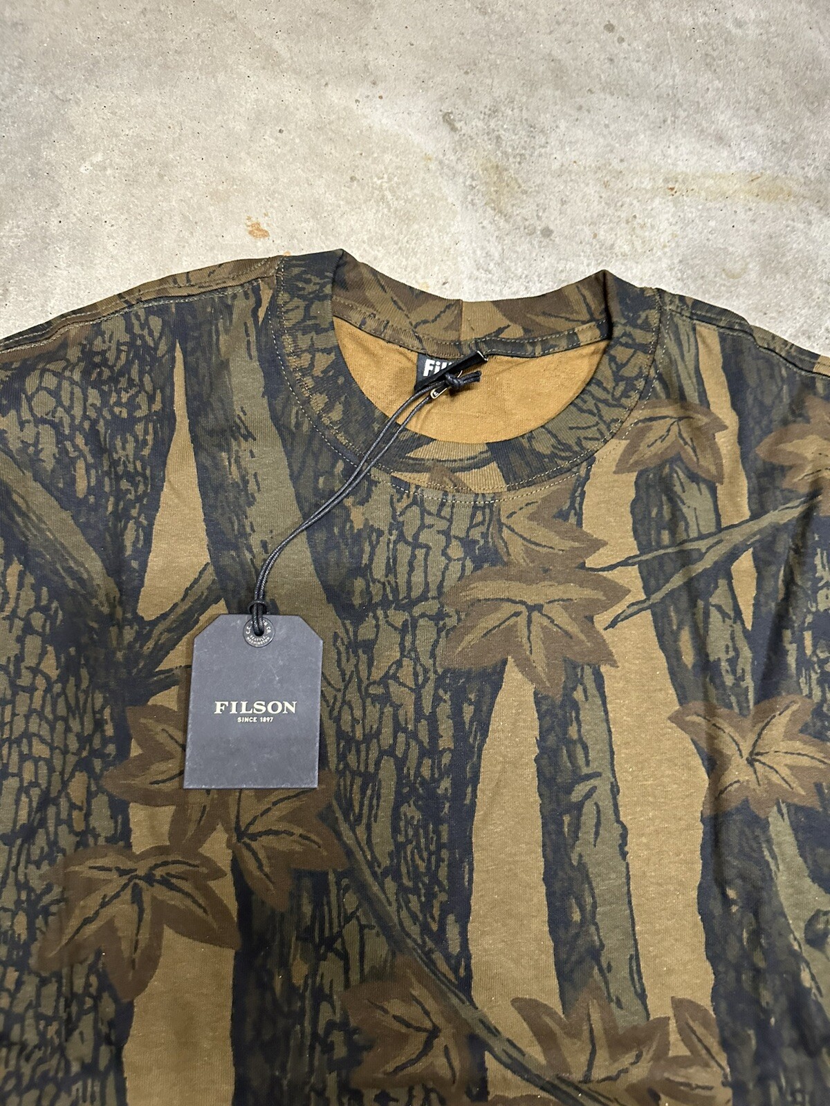 NWT Filson Long Sleeve Camo Pioneer Graphic T Shirt Green Brown Mens Medium gallery