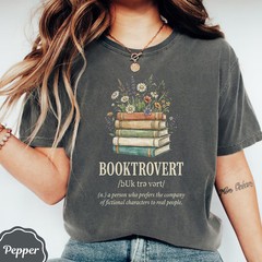 Booktrovert Definition Book Lover Comfort Tee