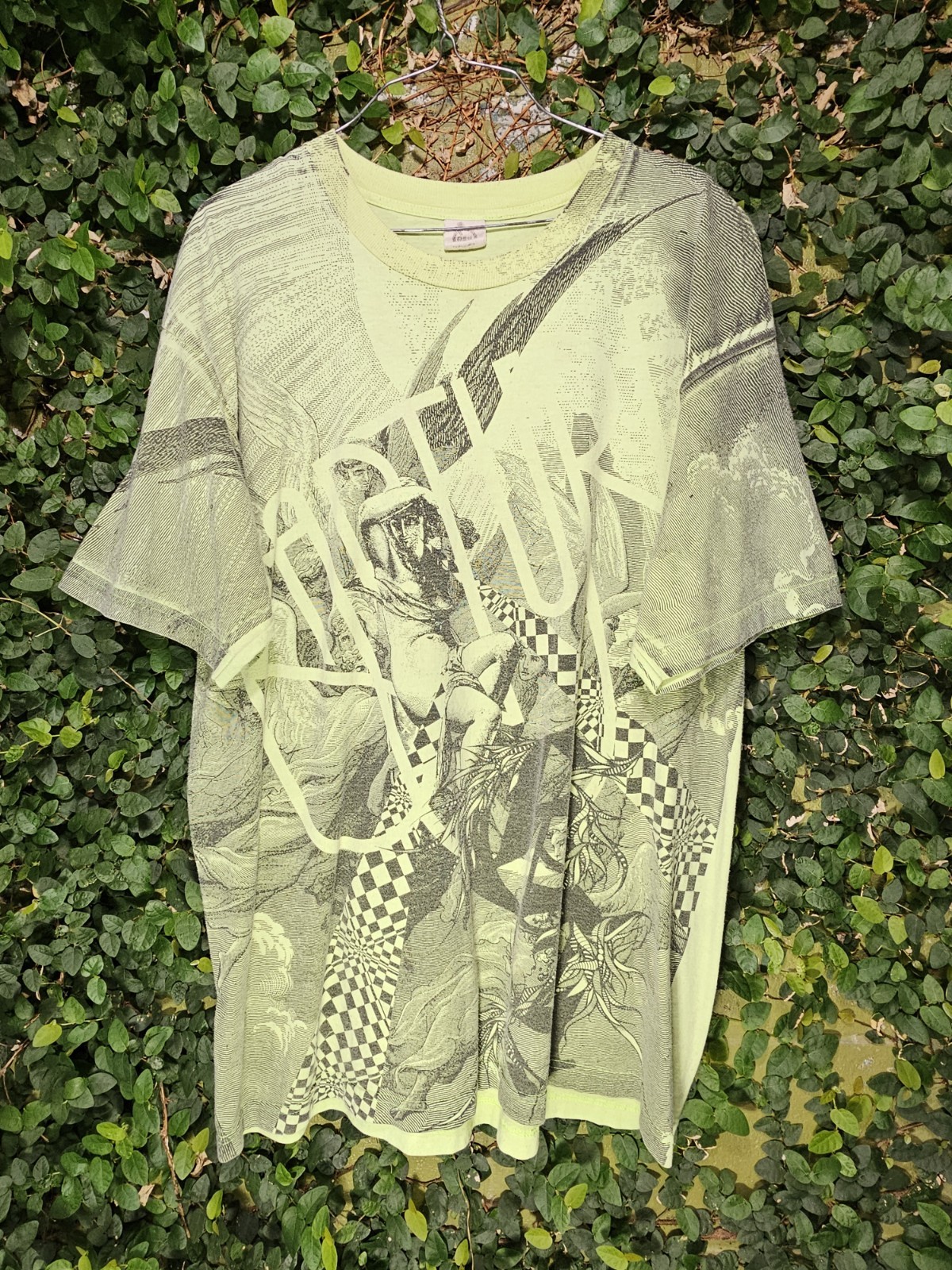 Vintage Y2K Rapture Op Art Angel GRN Apple Tree Streetwear AOP T-shirt Sz XL gallery