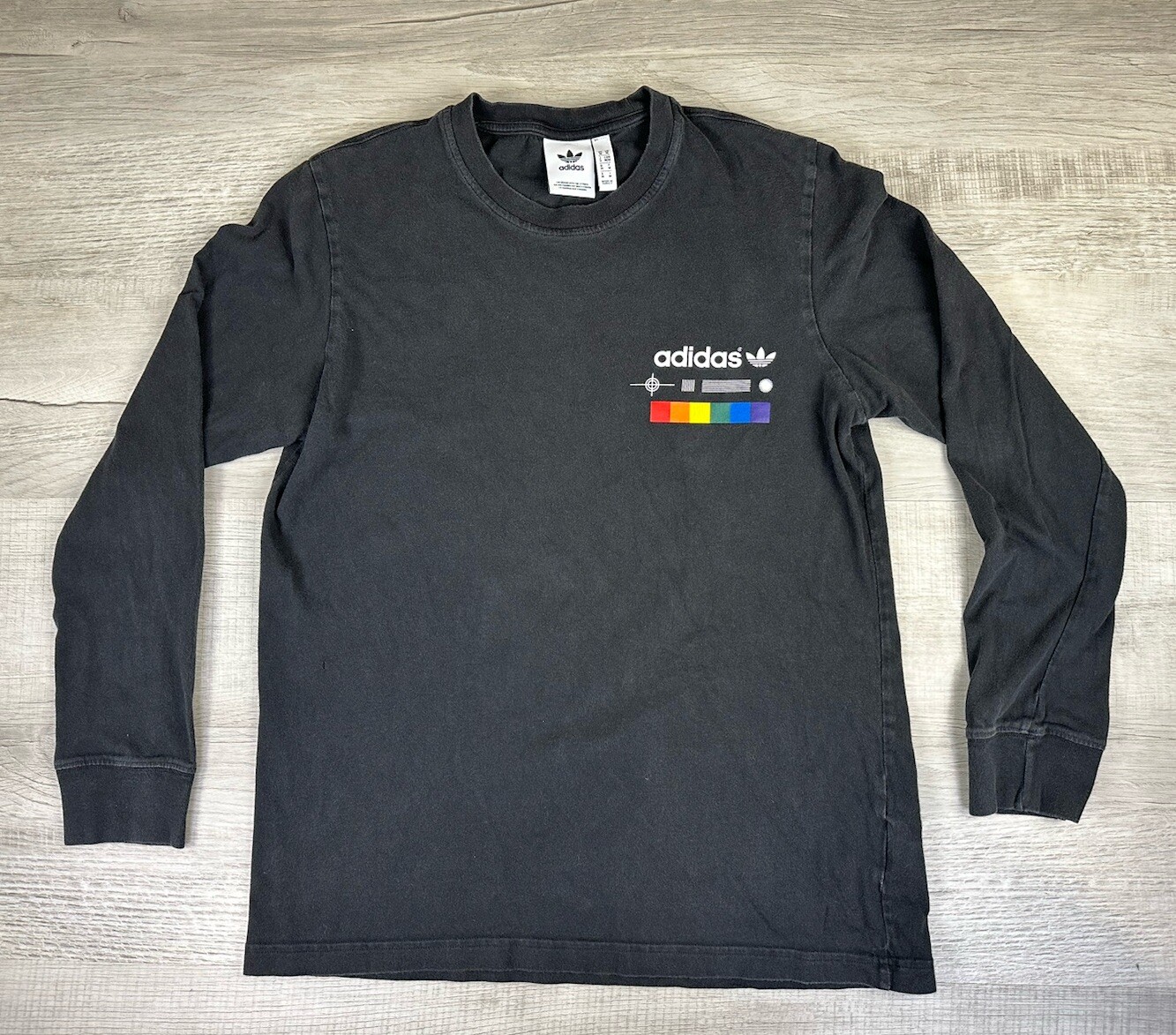 Adidas Long Sleeve Shirt Black Rainbow Graphic Logo Chest 39” Length 27” Mens M gallery