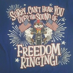 Buc-ees SM. Can’t Hear You Freedom Ringing Patriotic 4th July T-Shirt 250yr