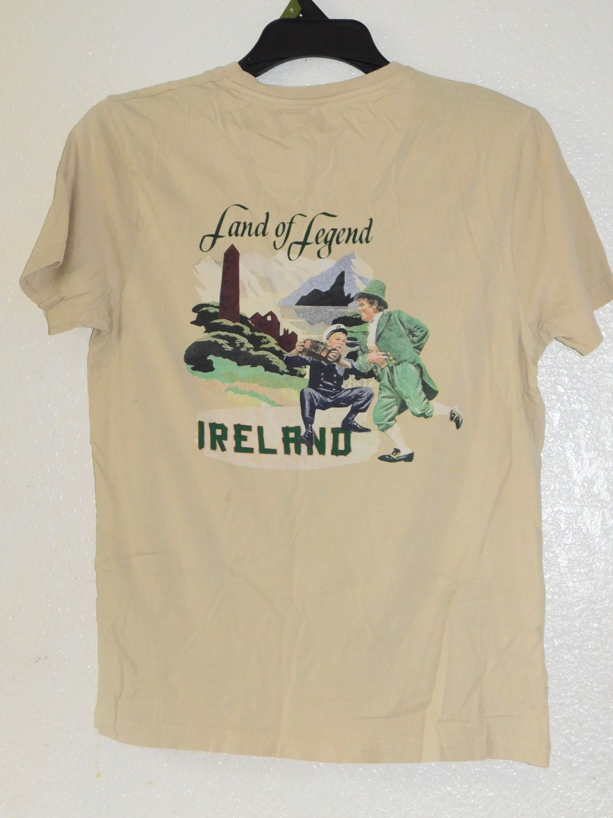 Mens Medium Land of Legend Ireland Tshirt Tan Denim & Flower T Shirt gallery