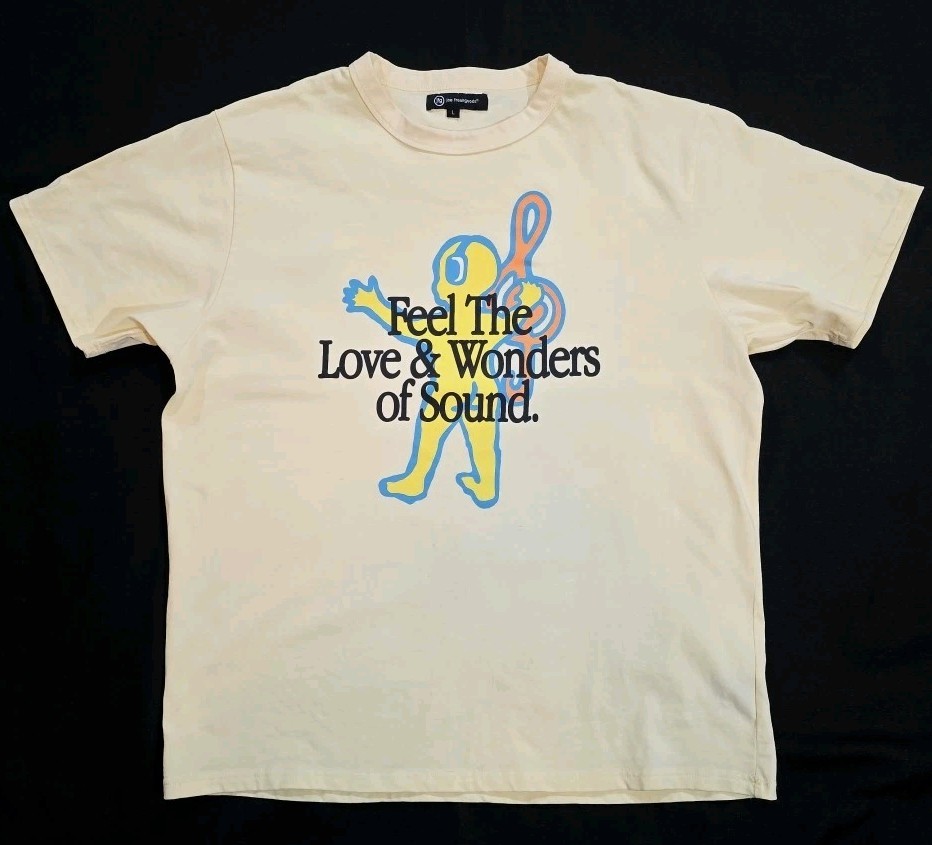 Joe Freshgoods Men's Pale Yellow Short Sleeve Graphic T-shirt Large gallery