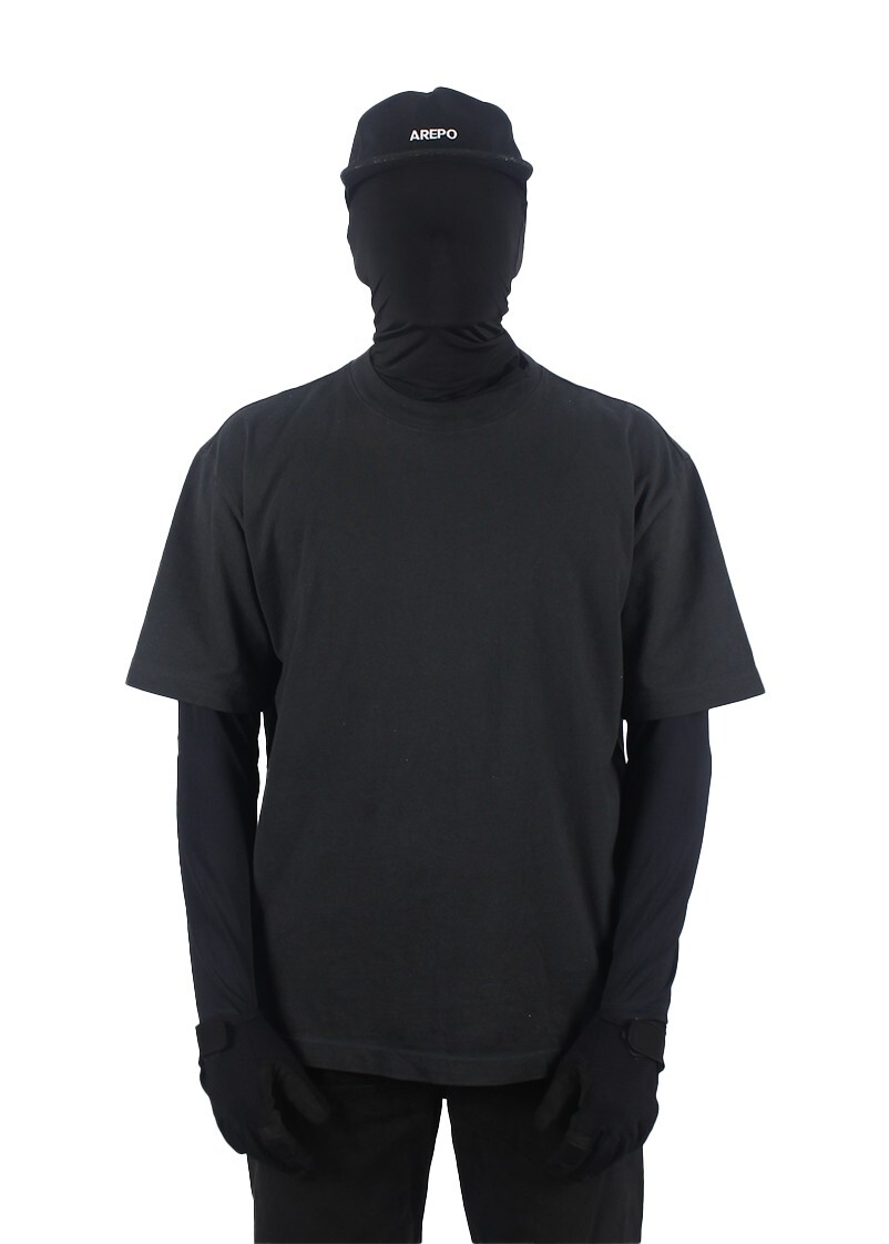 UNRELEASED YZY GAP SHIRT (LIGHT GREY - SMALL) *IN HAND* gallery