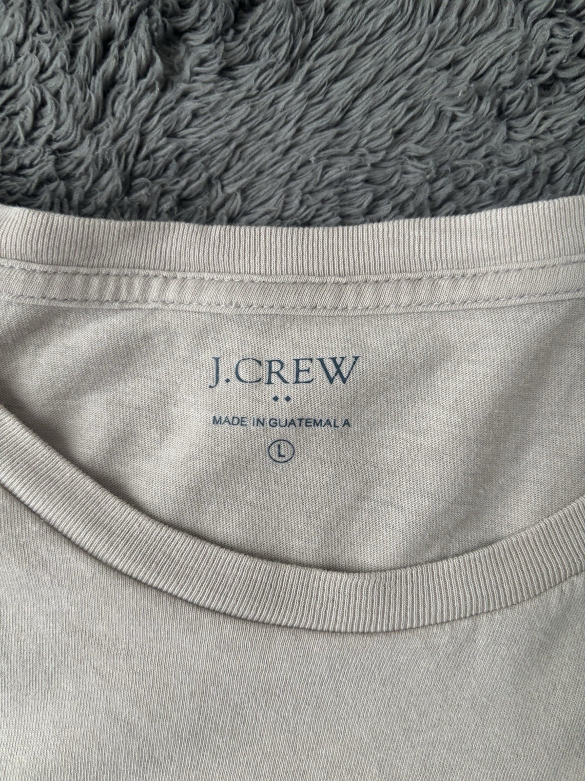 J Crew Shirt Mens Large Beige Hiking Bear Backpack Graphic Tee Outdoors Camping gallery