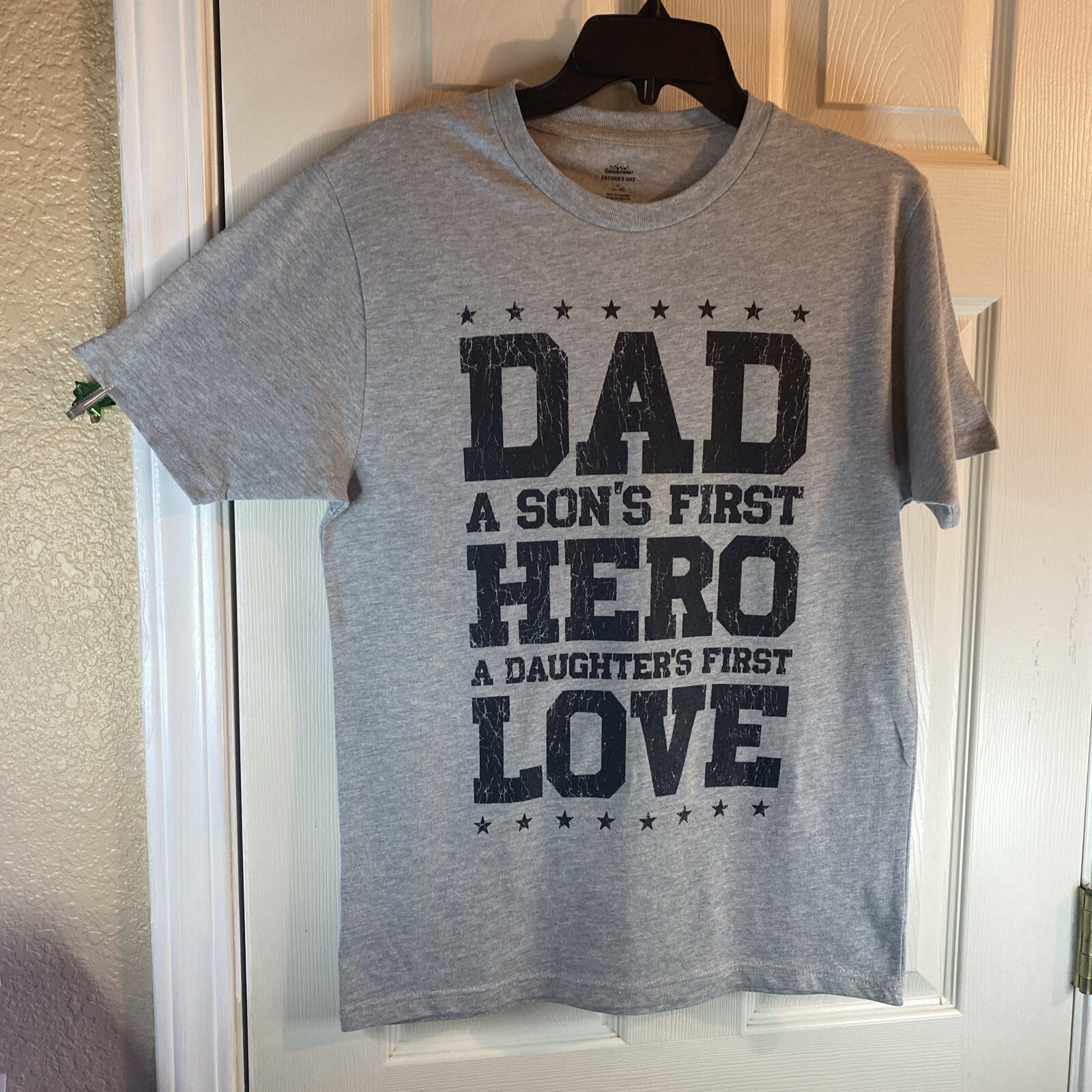 Celebrate Father’s Day Mens S 34-36 T-Shirt Graphic Tee Festive Family Fun Adult gallery