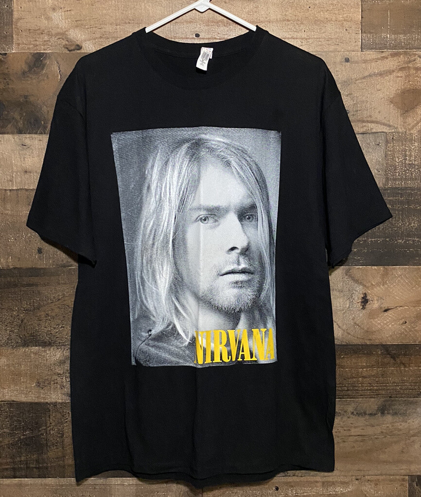 Kurt Cobain Nirvana 90s Rock Band T-Shirt Size L