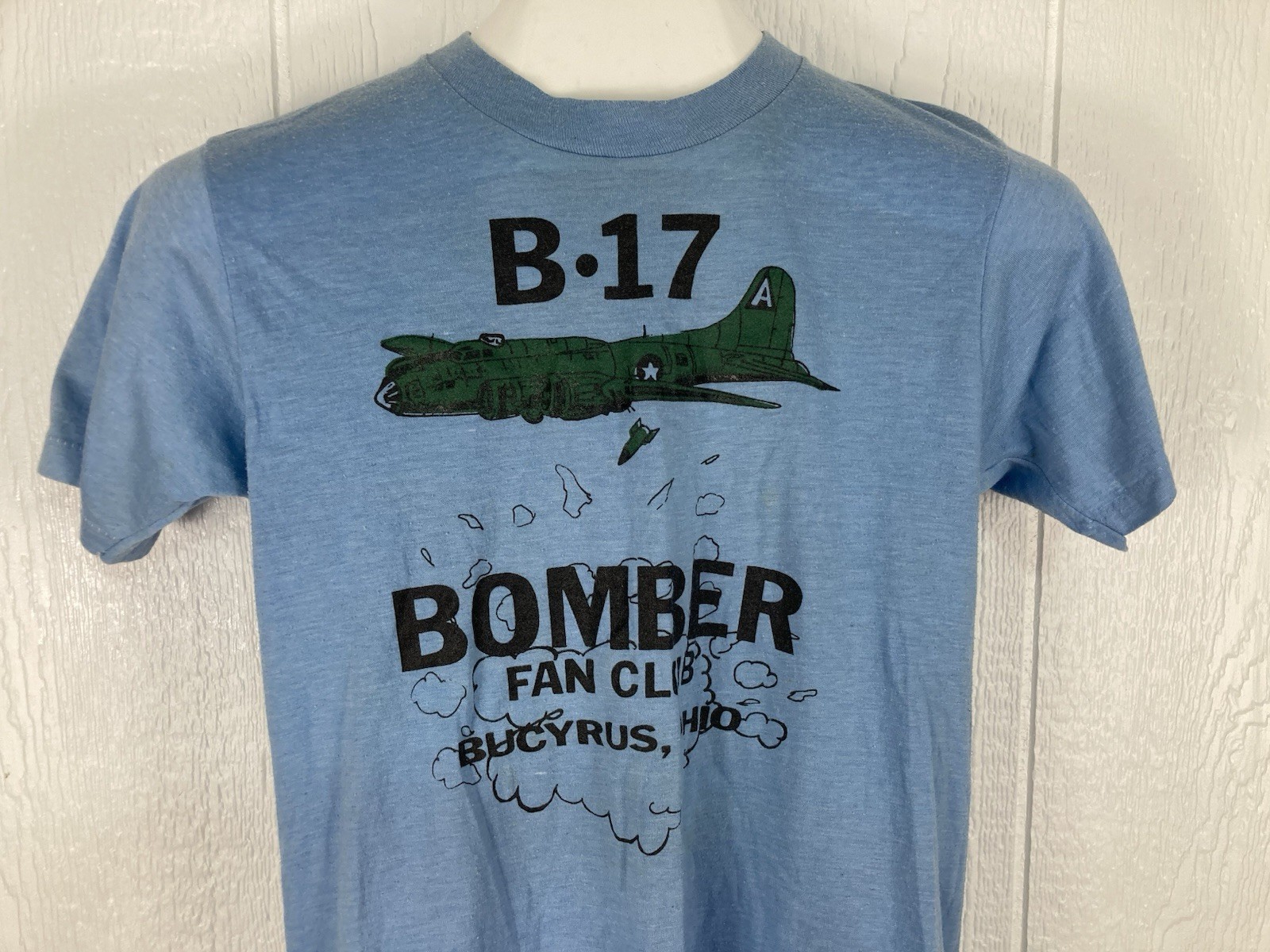 Vtg B17 Bomber Fan Club T Shirt Bucyrus Ohio Screen Stars Polycotton Small gallery