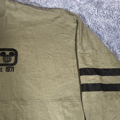 Disney Parks Spirit Jersey LS Pullover Men’s XL Army Green Walt Disney World