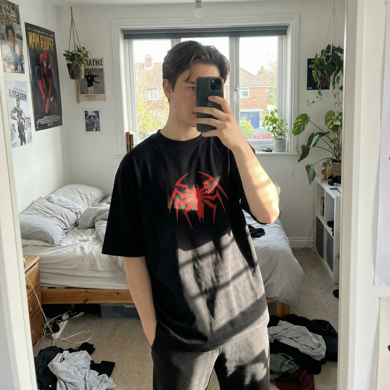 Oversized Black Graphic Tee Red Spider Print Streetwear Unisex Drop Shoulder gallery