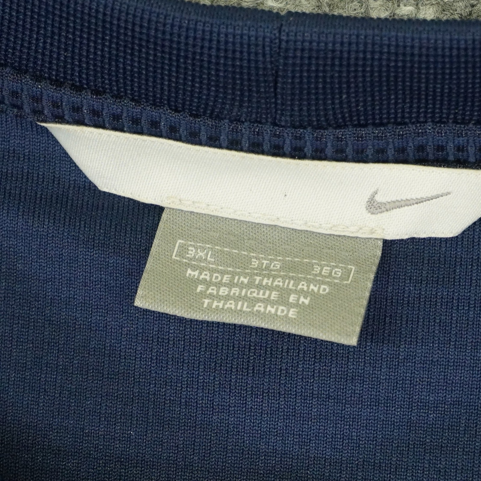 Vintage Nike Center Swoosh Men 3XL Navy Blue T Shirt 2000s Silver Tag Y2K gallery