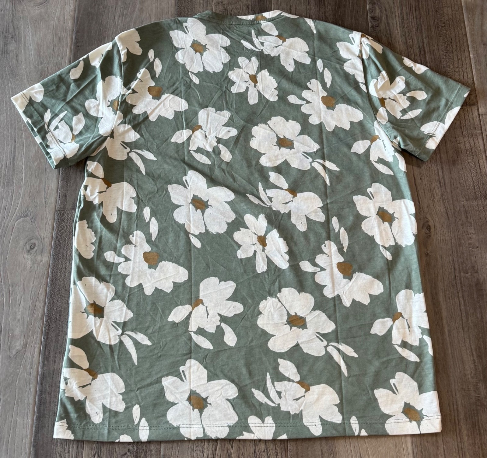 Vince Men's Short Sleeve Tee Floral Print Green 100% Pima Cotton Sz L NWOT gallery