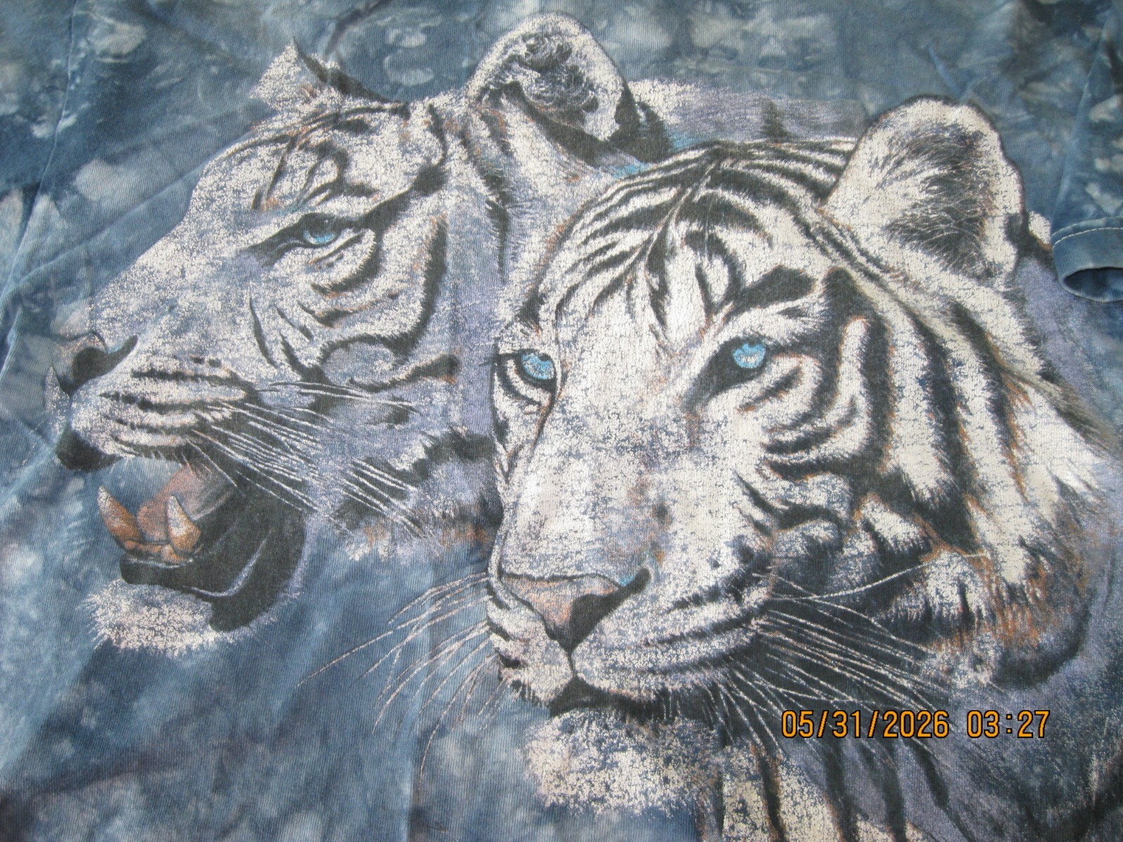 Vintage 90s Rainforest Cafe Crew Neck White Tiger Tie Dye Tee T-Shirt Blue LG gallery
