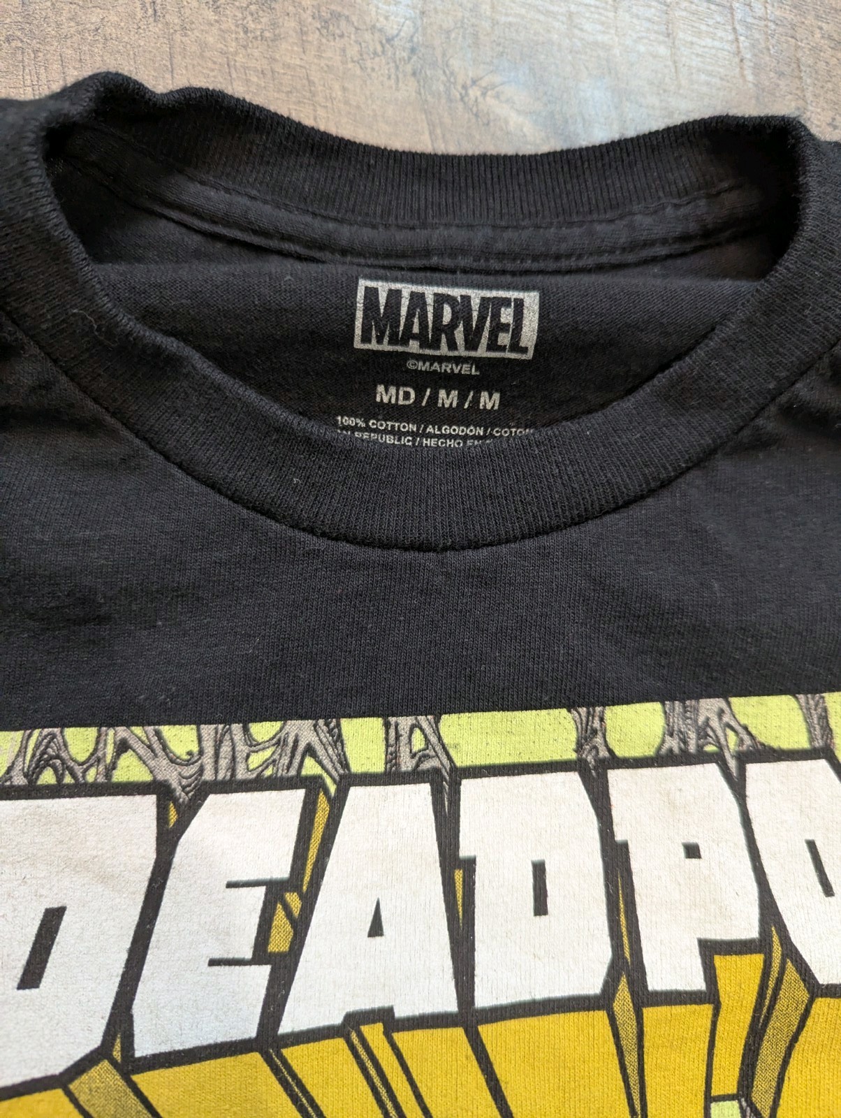 Marvel Deadpool Hot Topic T-Shirt Size Men's Medium gallery
