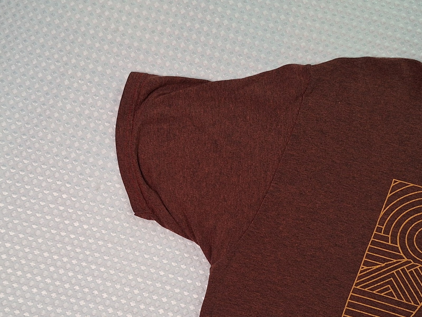 Gatlinburg Tennessee Souvenir Bear Reddish Brown T-shirt Size L Prairie Mountain gallery