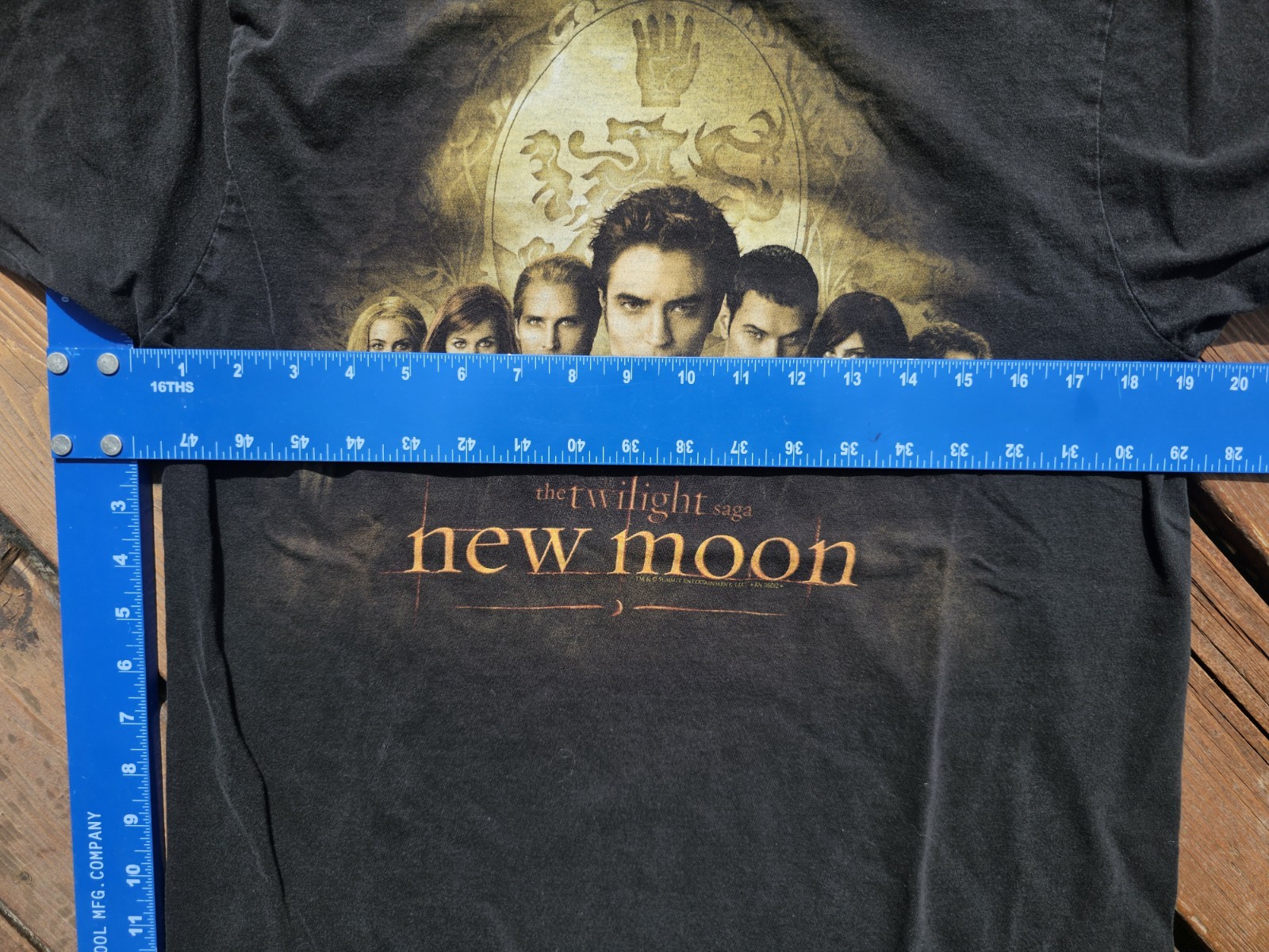 Rare Vintage The Twilight Saga New Moon 2009 Film Promo T Shirt 2000s Pattinson gallery
