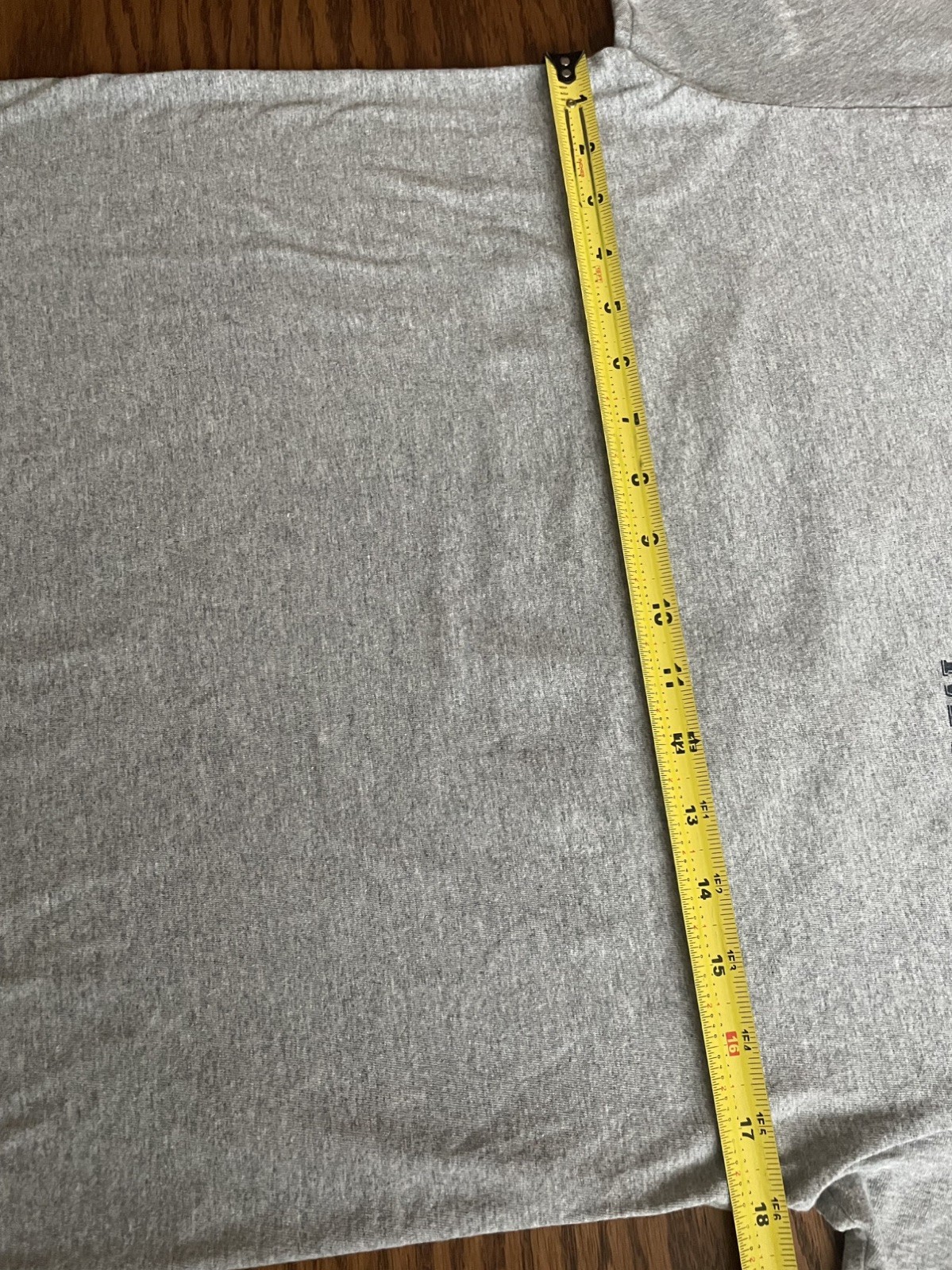 Men's Modelo Cerveza Gray Crew Neck Short Sleeve T-Shirt Size Small gallery