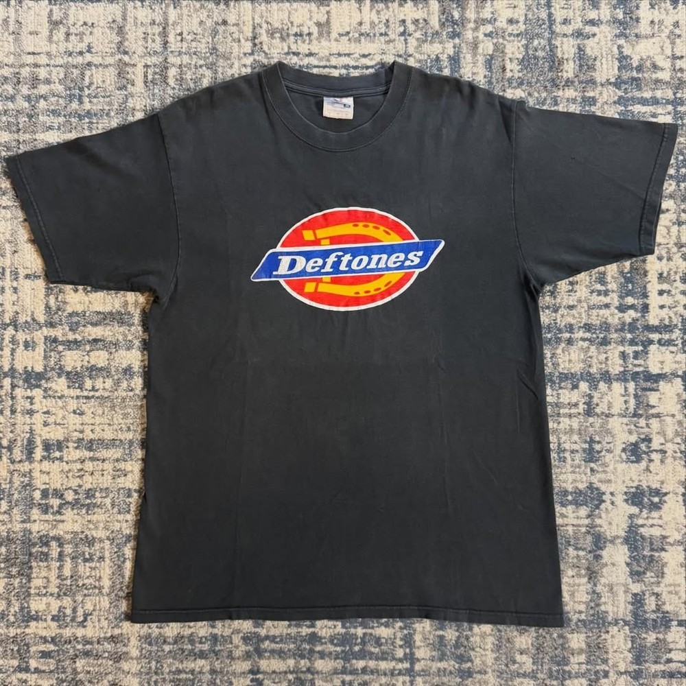 LATE 90s/EARLY 2000s DEFTONES DICKIES MEXICAN BOOTLEG Vintage T-Shirt Reprint