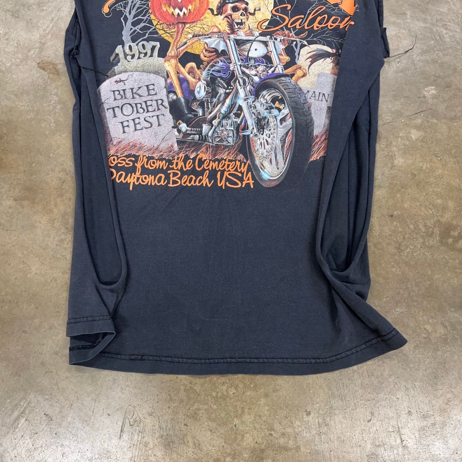 Vintage 1997 Boot Hill Saloon Biker Biketoberfest Cut Off Muscle Shirt Large gallery