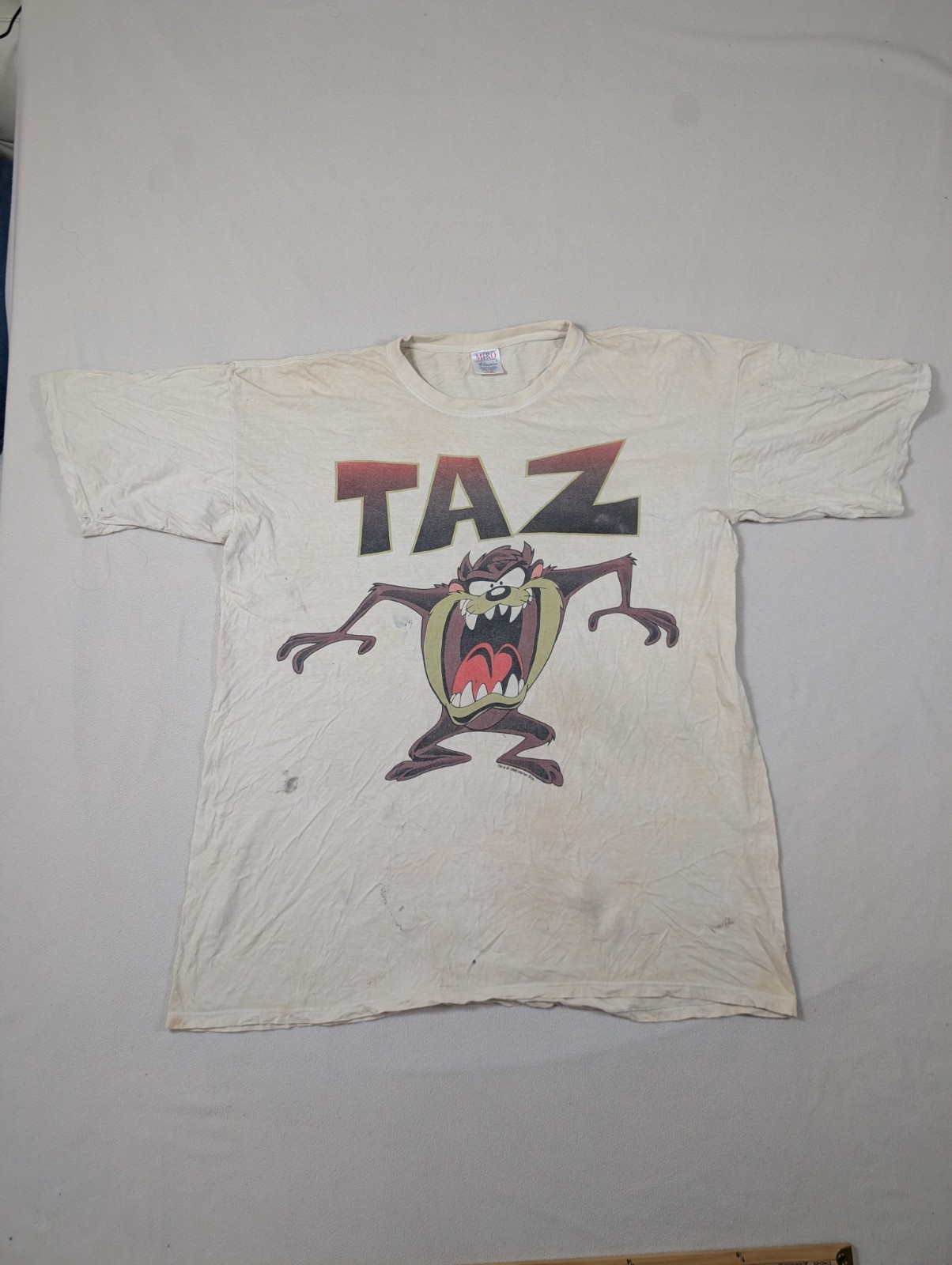 Vintage 1996 Taz Screaming Shirt XL Original Looney Tunes Front & Back Distress gallery