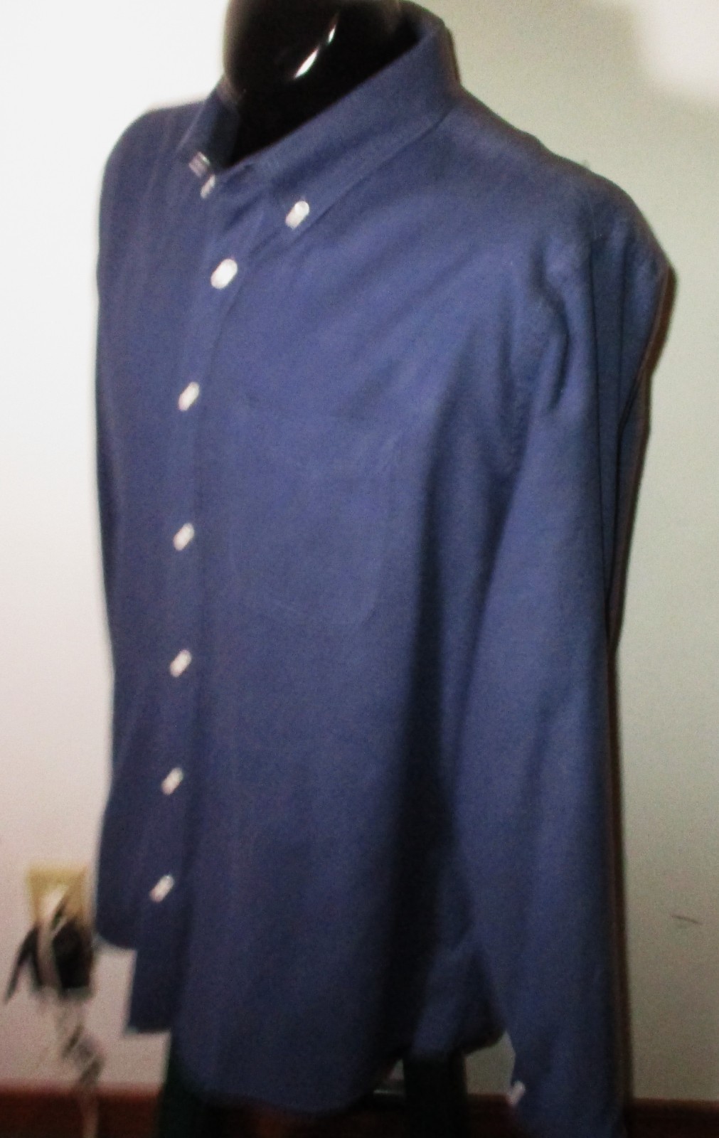FAHERTY Blue Long Sleeve "Oxford" Shirt Men's Size XL gallery
